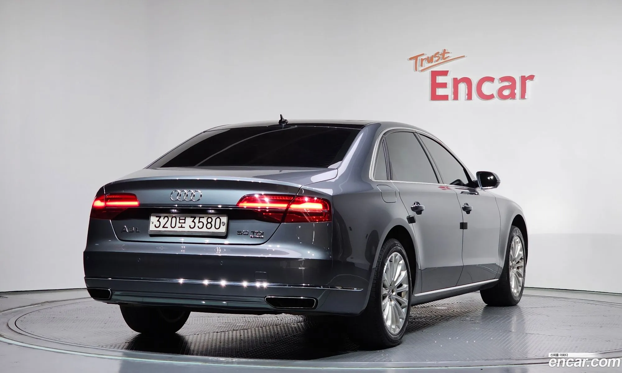 Audi A8 2015 WAUZZZ4H8FN010561 — 14
