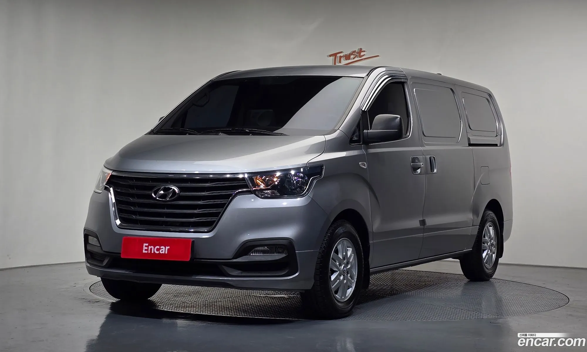 Hyundai Grand Starex 2018 — 4