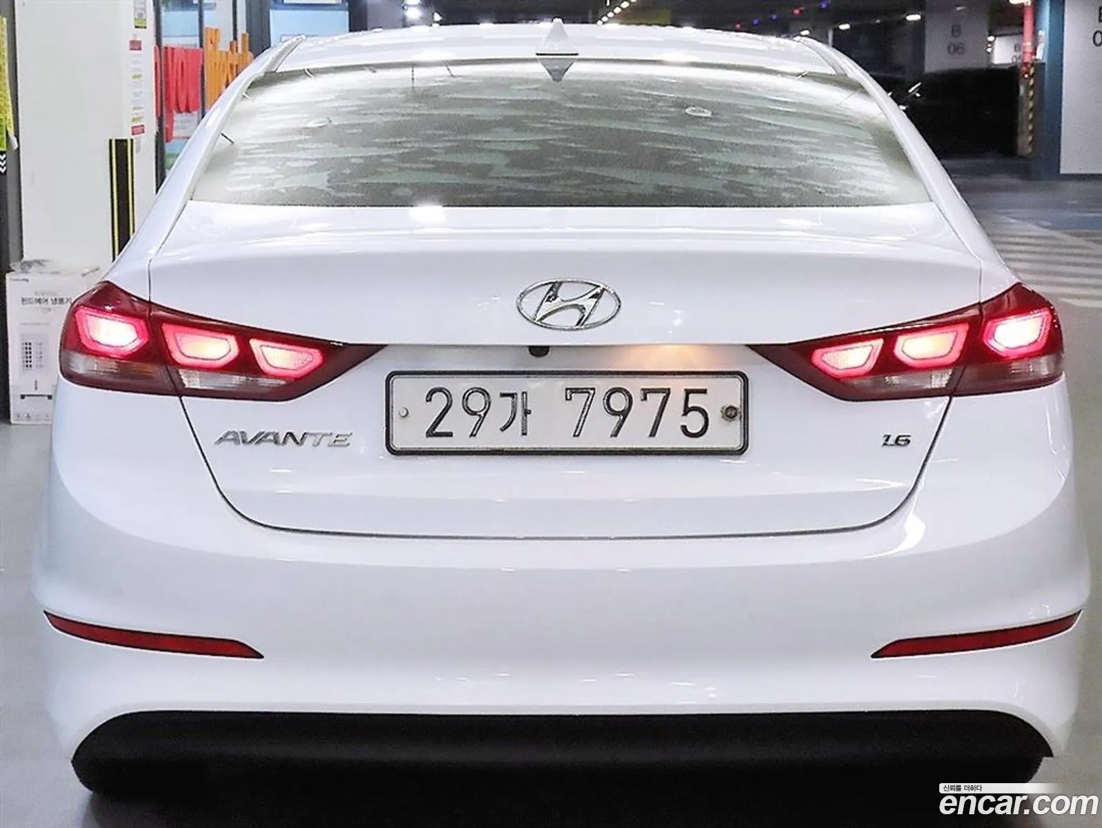 Hyundai Elantra AD 2018 — 3