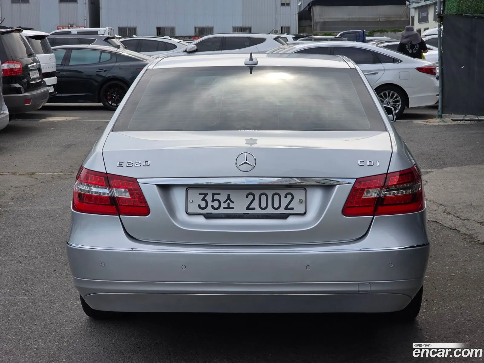 Mercedes-Benz E-Class W212 2011 — 10