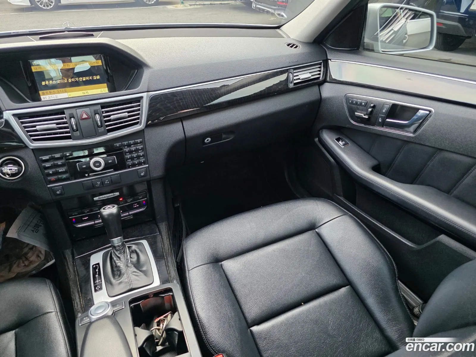 Mercedes-Benz E-Class W212 2011 — 11