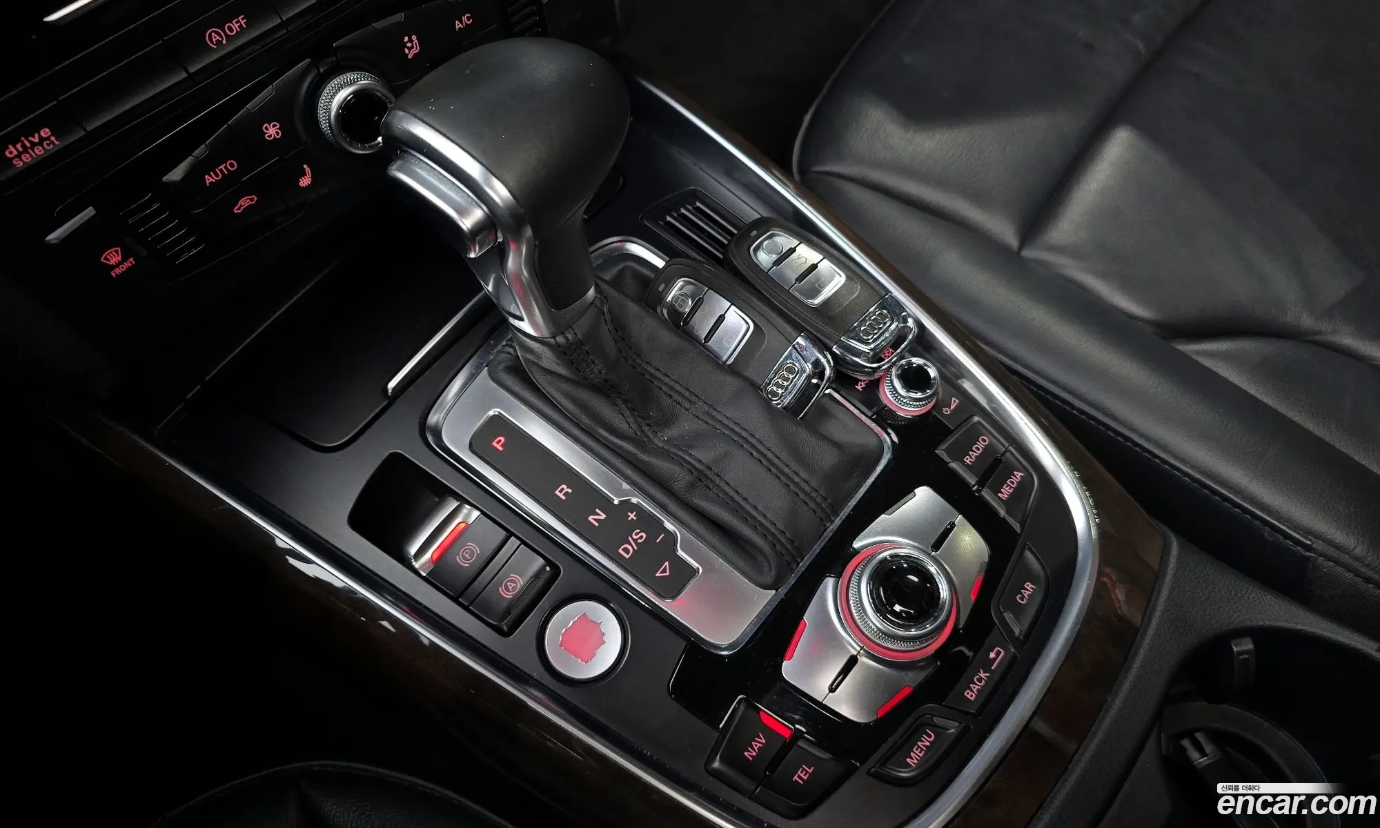 Audi Q5 2015 WAUZZZ8R5FA135902 — 3