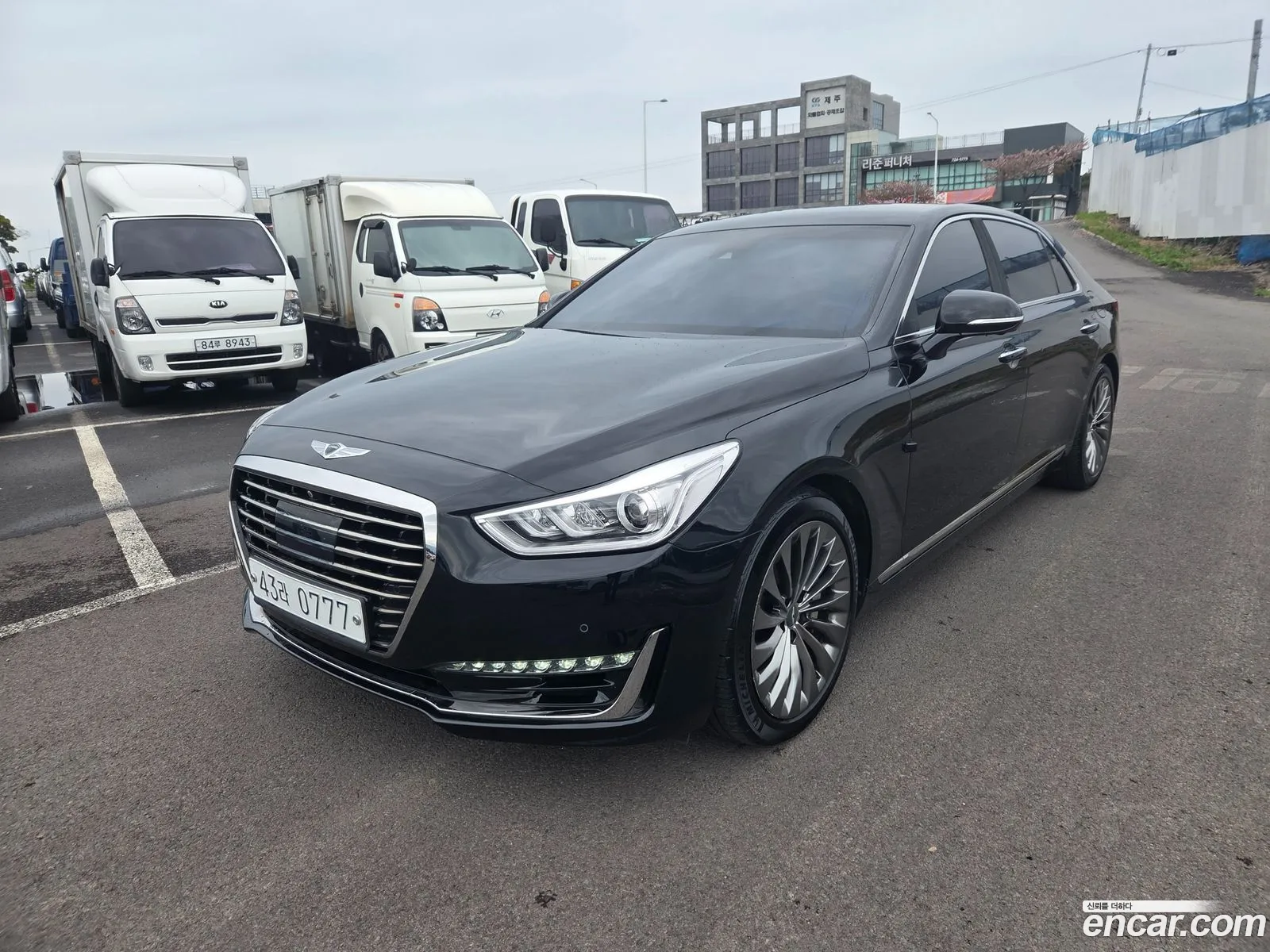 Genesis EQ900 2016 — 3