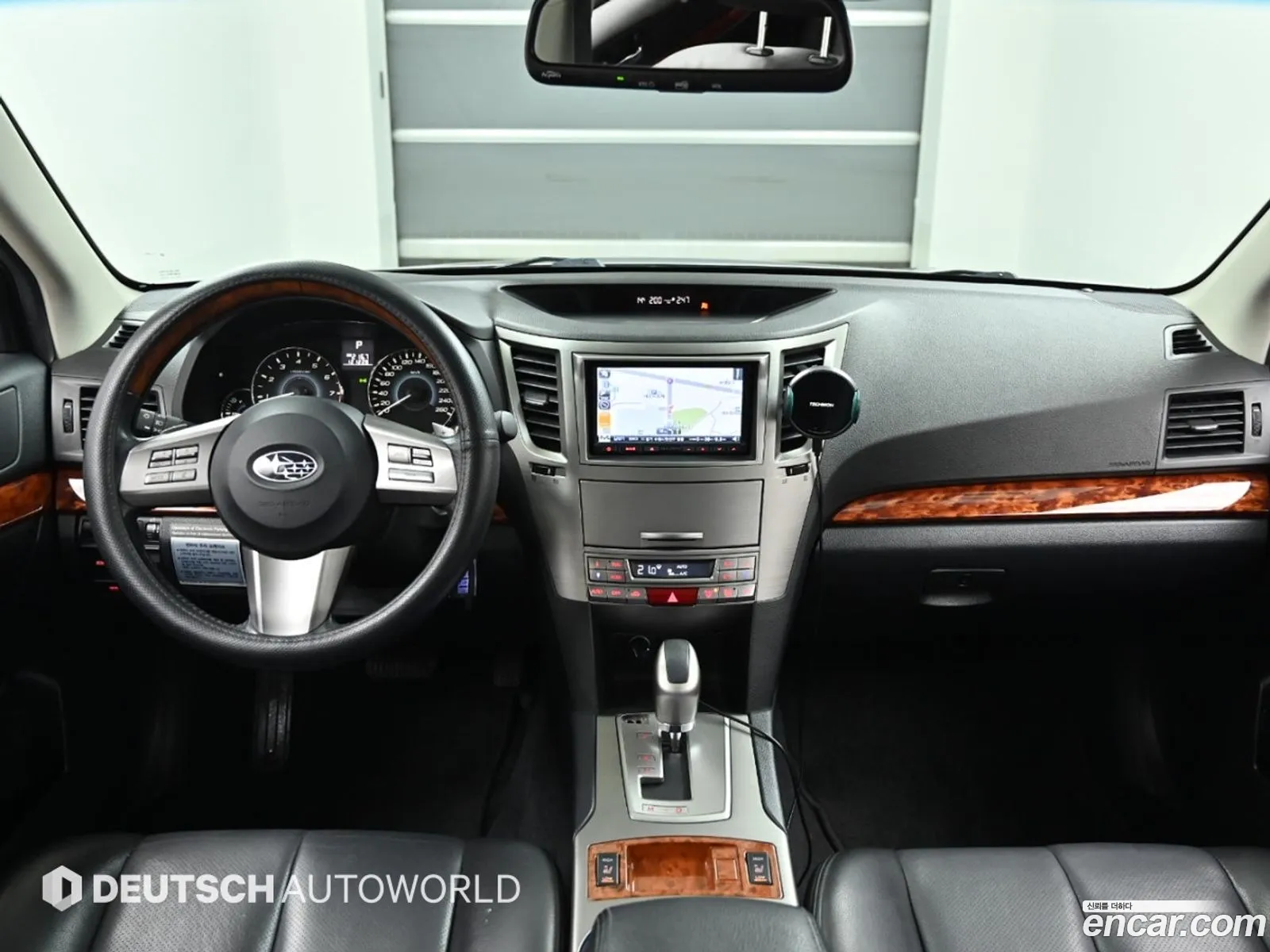 Subaru Legacy 2010 — 14