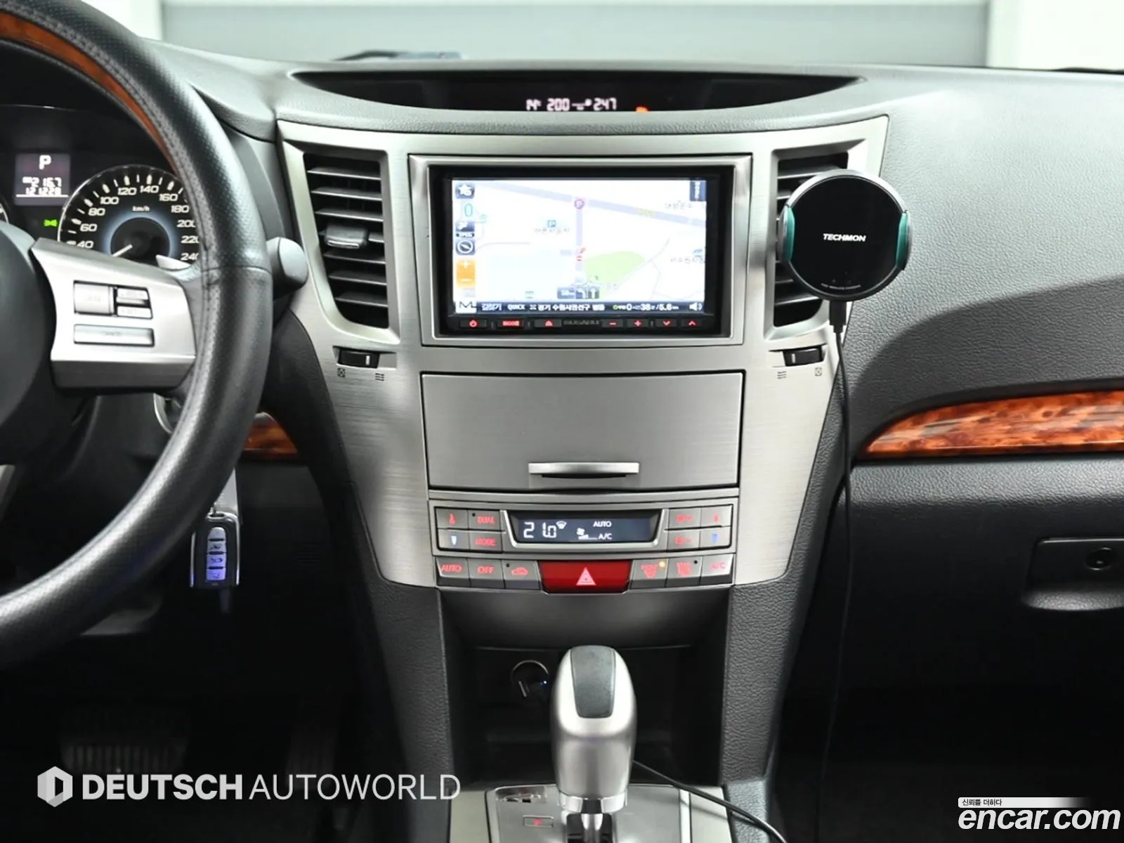 Subaru Legacy 2010 — 11