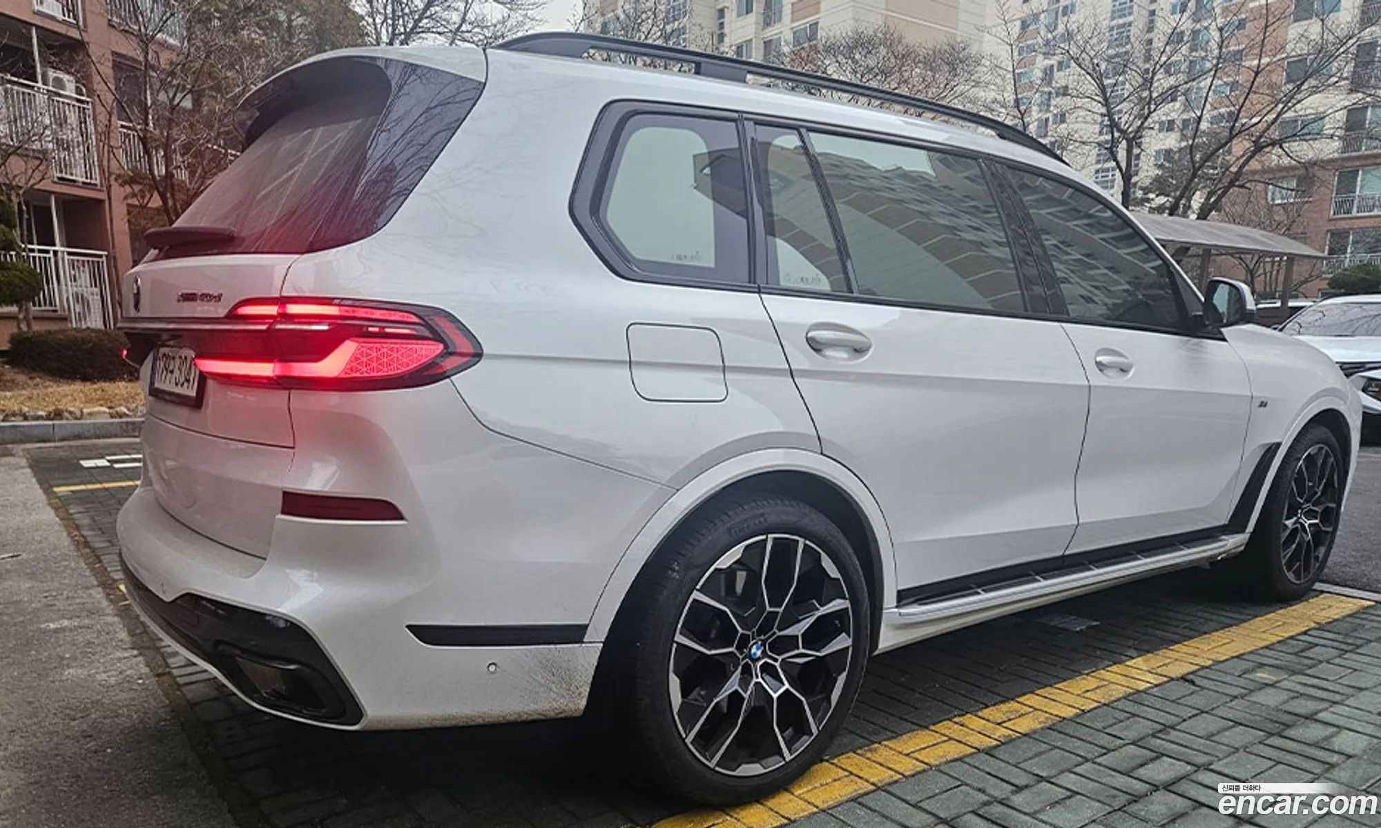 BMW X7 2025 — 9