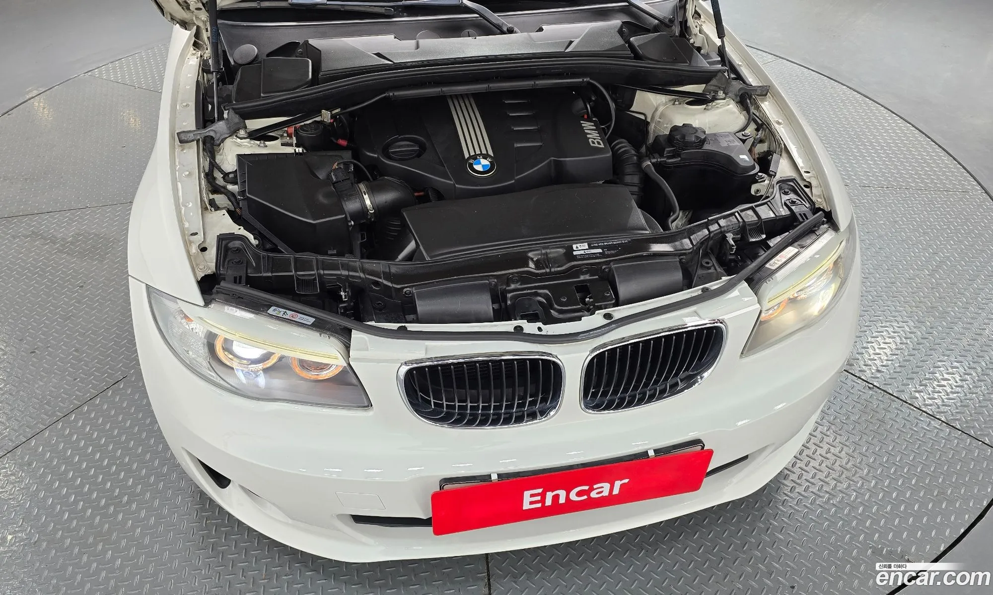 BMW 1 Series 2011 WBAUR3105BVL41873 — 15