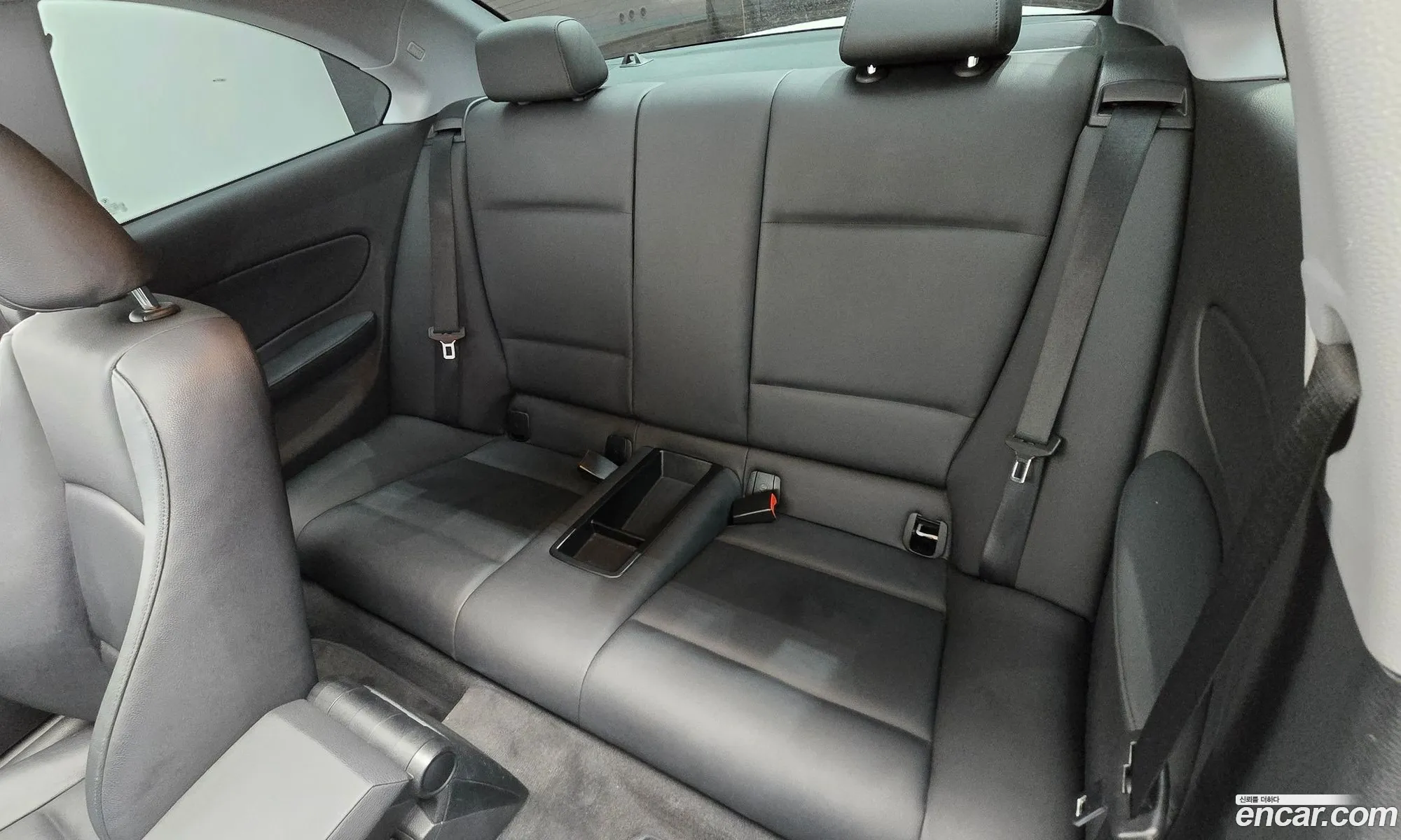 BMW 1 Series 2011 WBAUR3105BVL41873 — 14