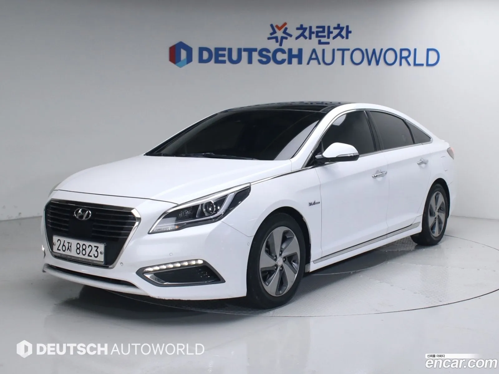 Hyundai LF Sonata Hybrid 2017 — 4
