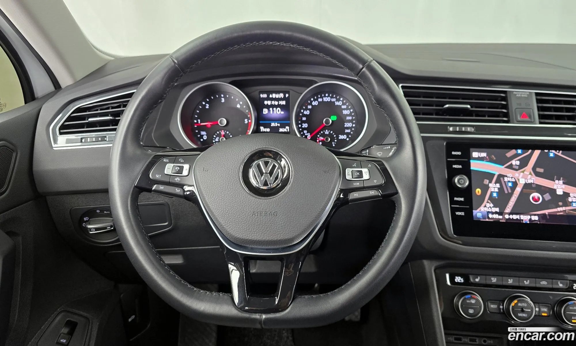 Volkswagen Tiguan 2020 — 32
