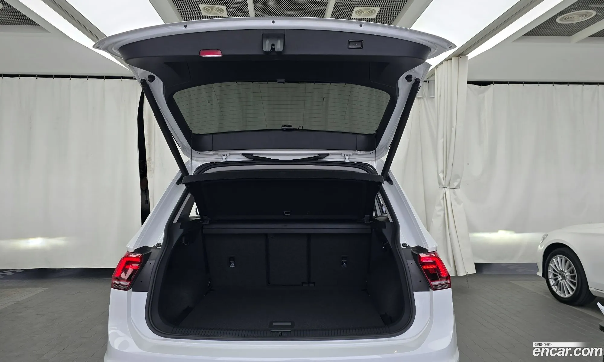 Volkswagen Tiguan 2020 — 29