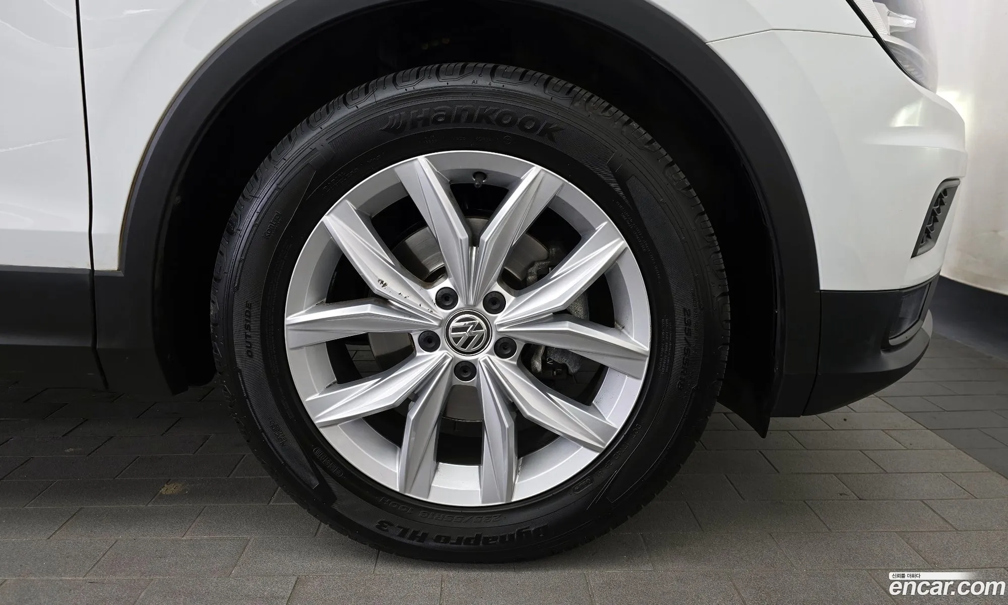 Volkswagen Tiguan 2020 — 15