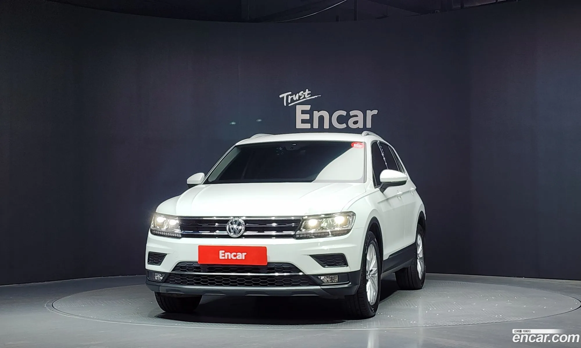 Volkswagen Tiguan 2020 — 19