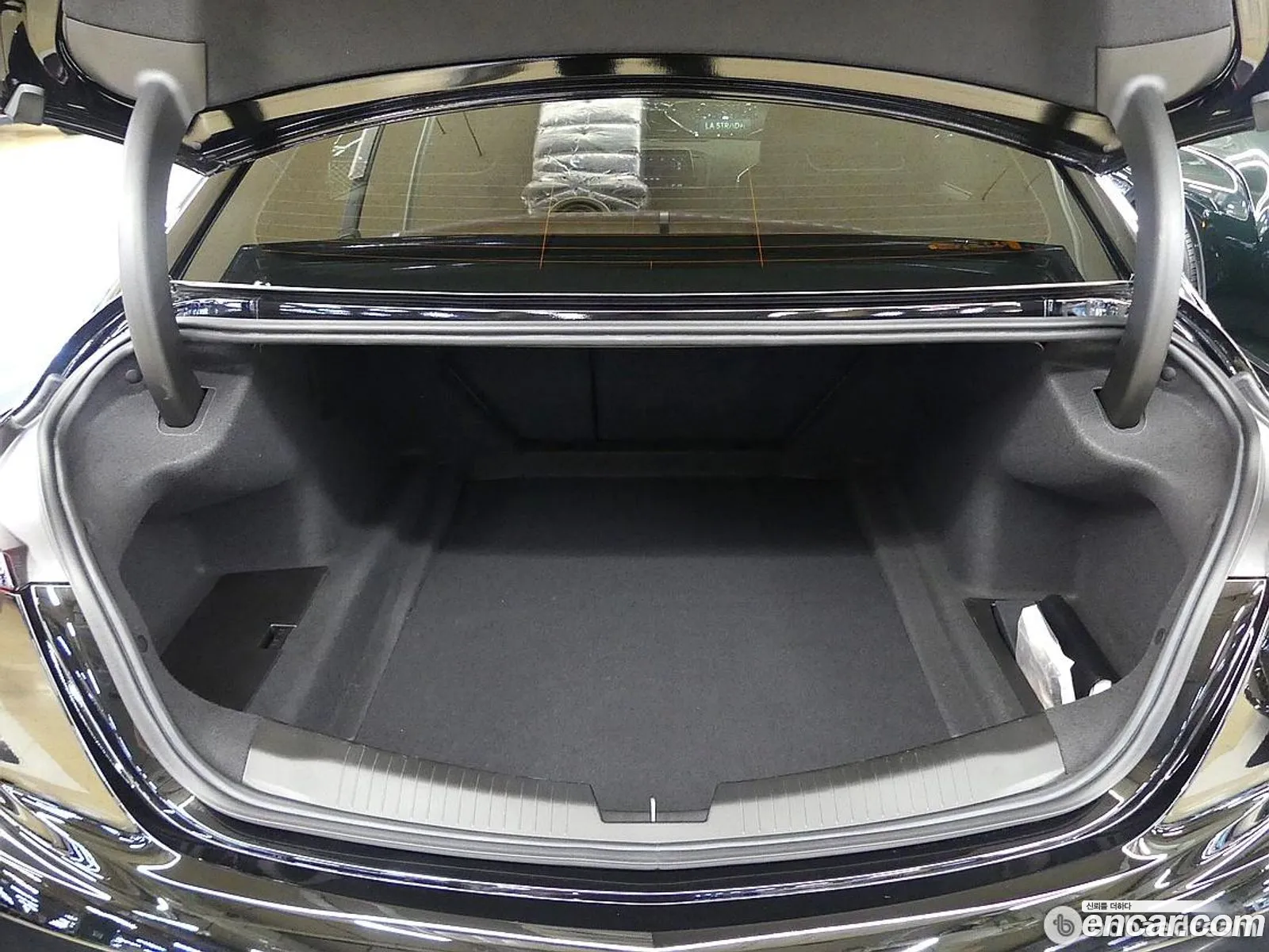 Cadillac CT5-V 2022 — 16
