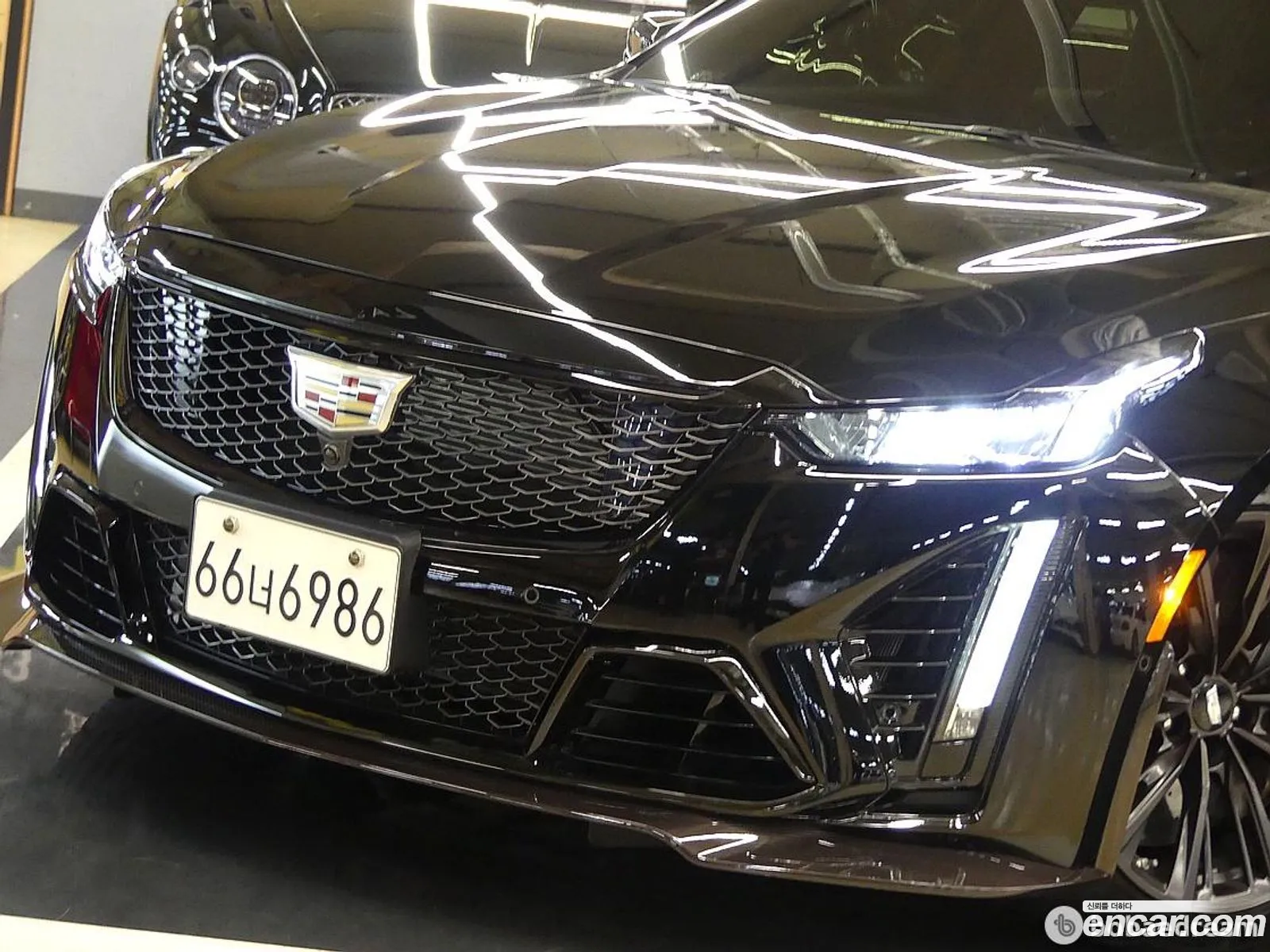 Cadillac CT5-V 2022 — 18