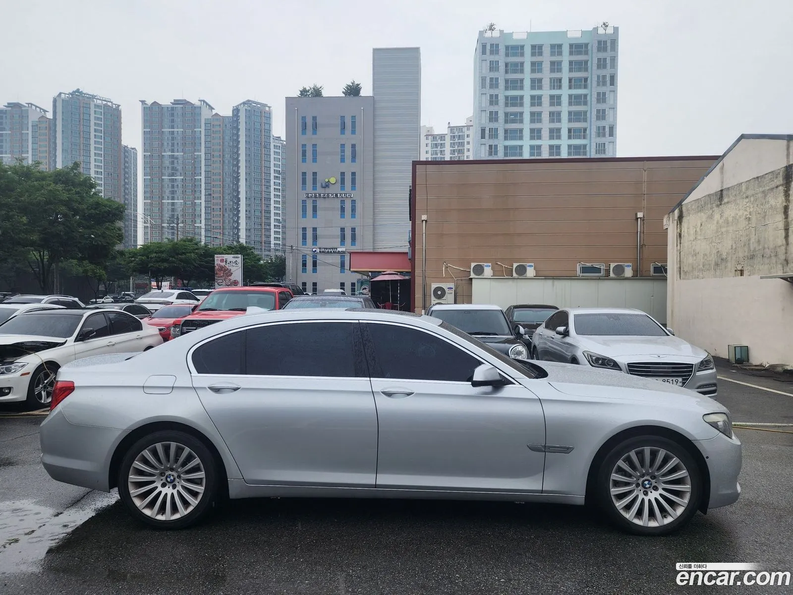 BMW 7 Series 2009 — 7