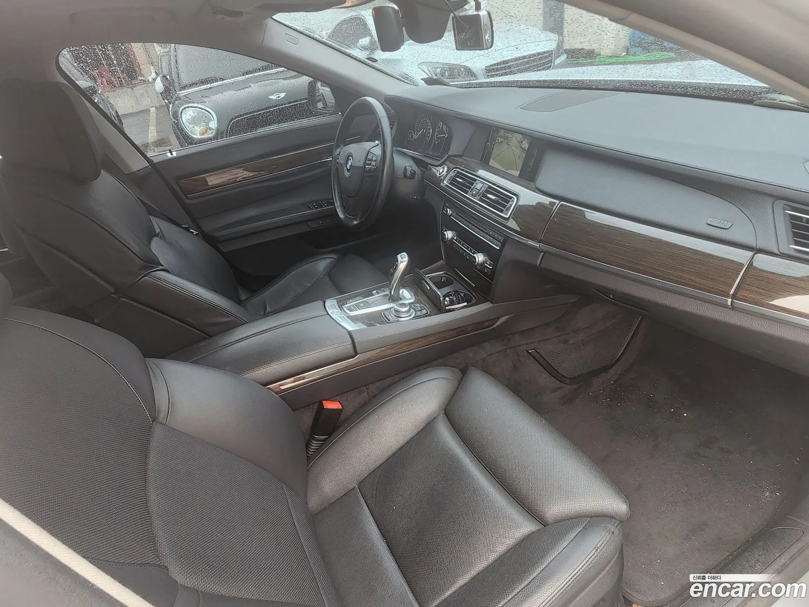 BMW 7 Series 2009 — 9