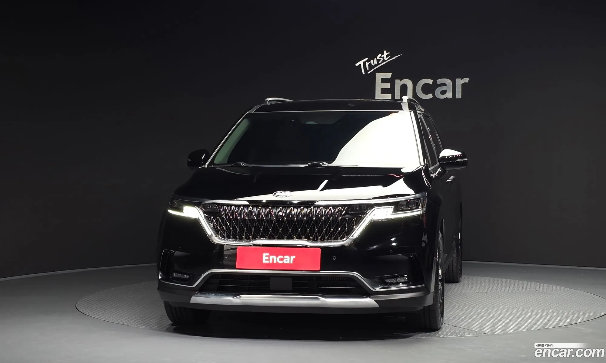 Kia Carnival 2020 KNANE81BBMS028451 — 3