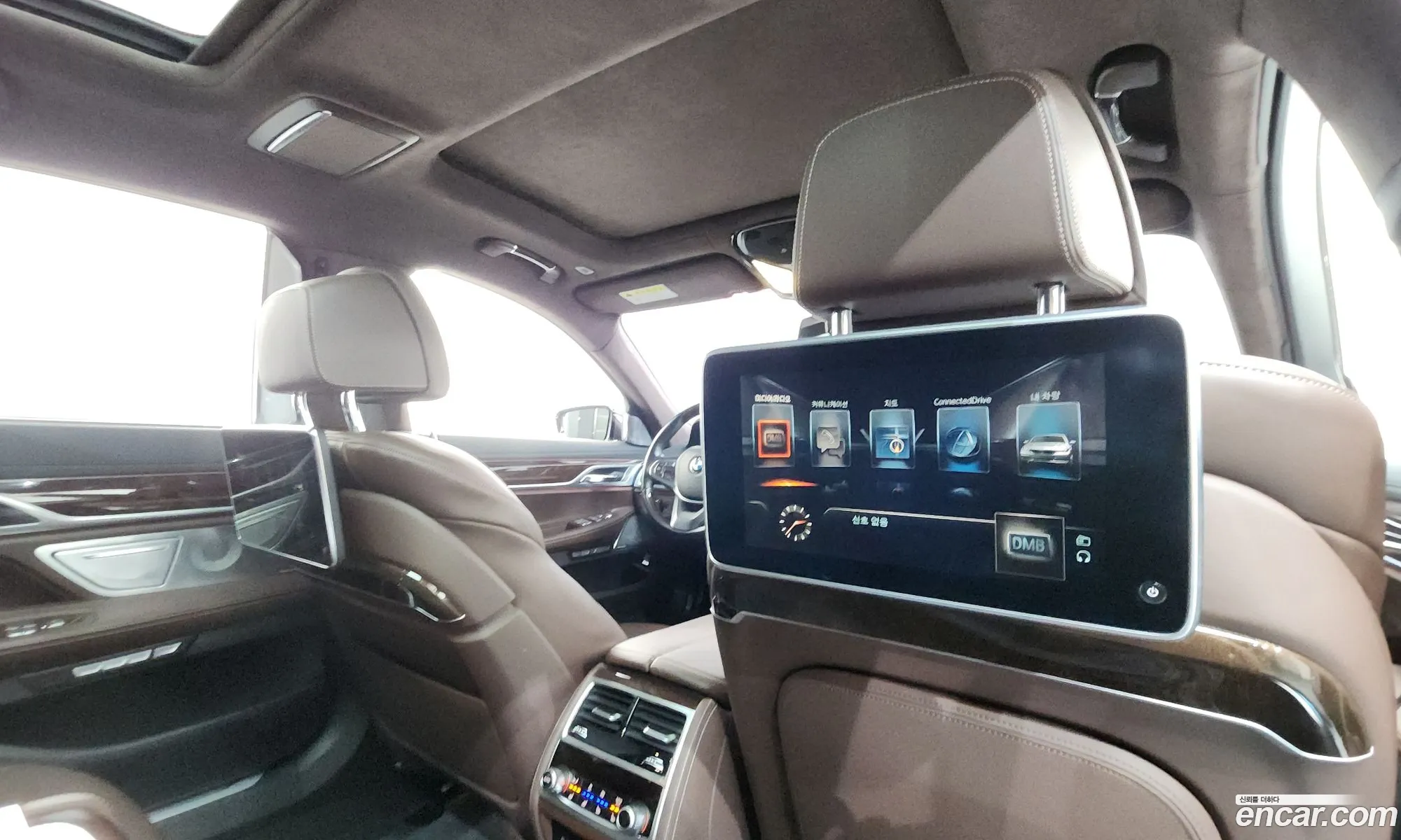 BMW 7 Series 2016 WBA7F2107GG525076 — 9