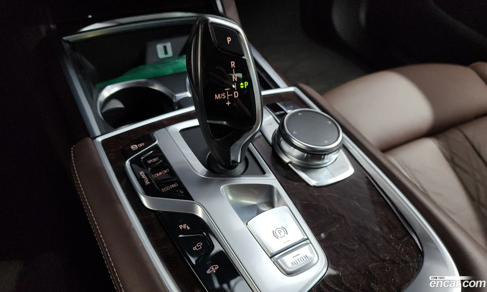 BMW 7 Series 2016 WBA7F2107GG525076 — 13