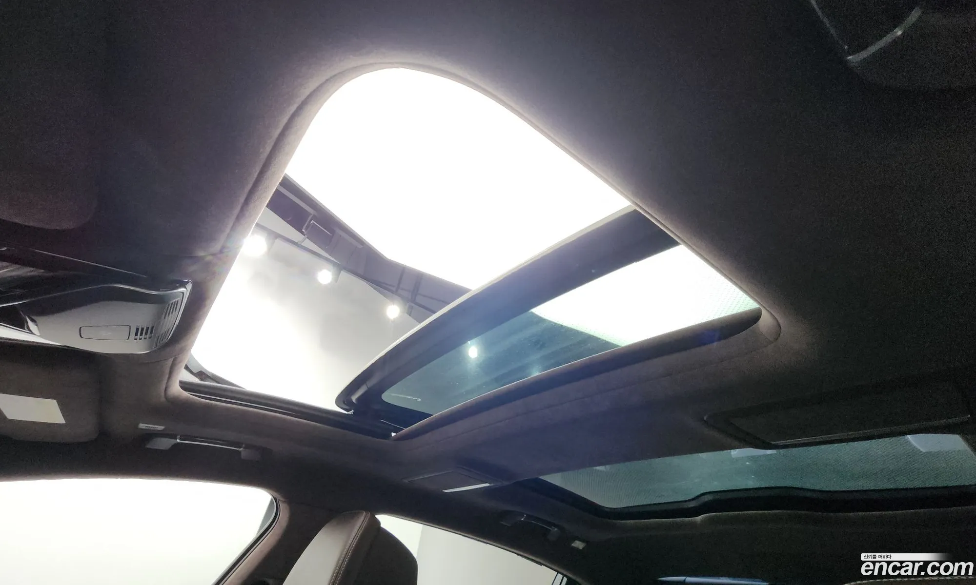 BMW 7 Series 2016 WBA7F2107GG525076 — 19