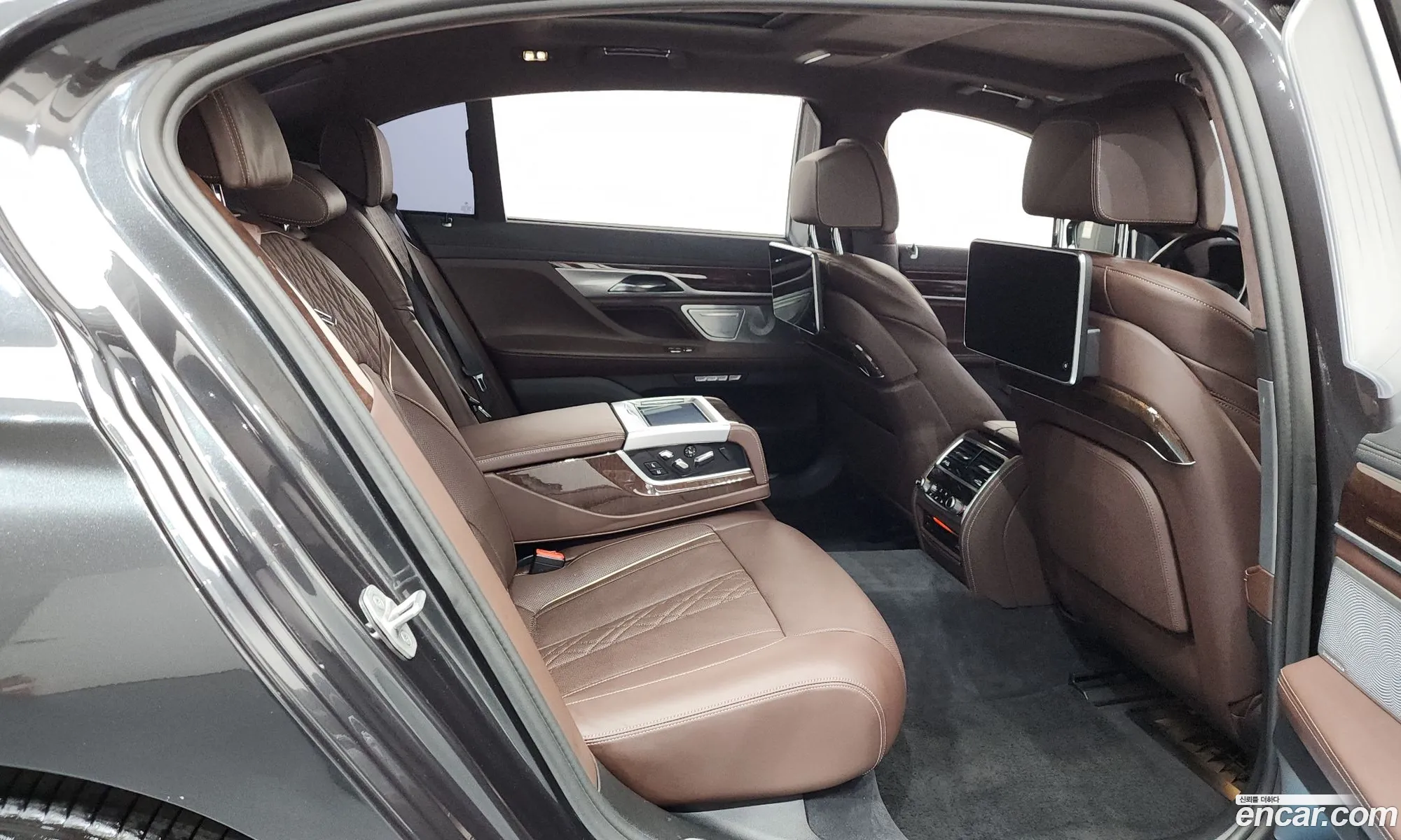 BMW 7 Series 2016 WBA7F2107GG525076 — 14
