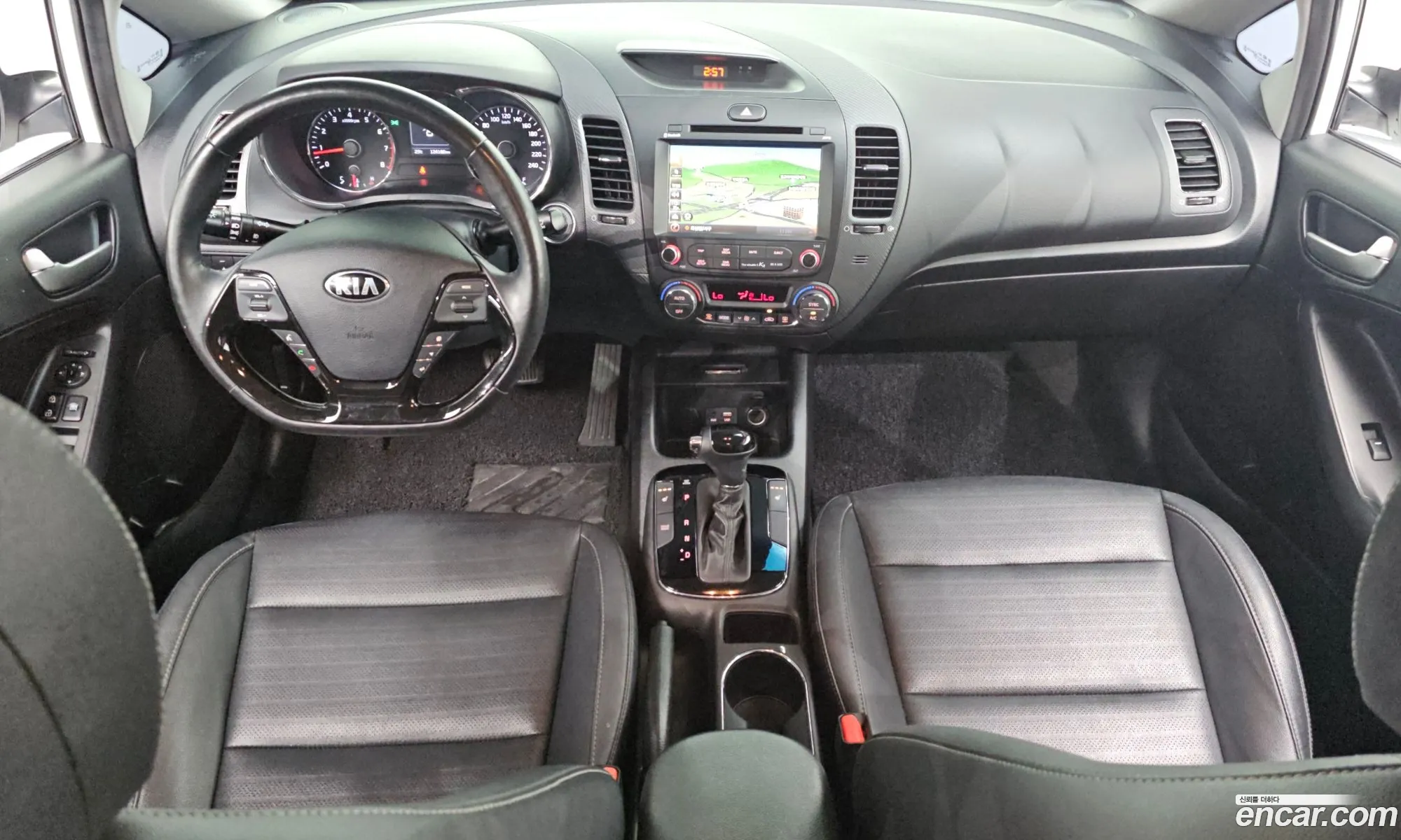 Kia K3 2017 — 4