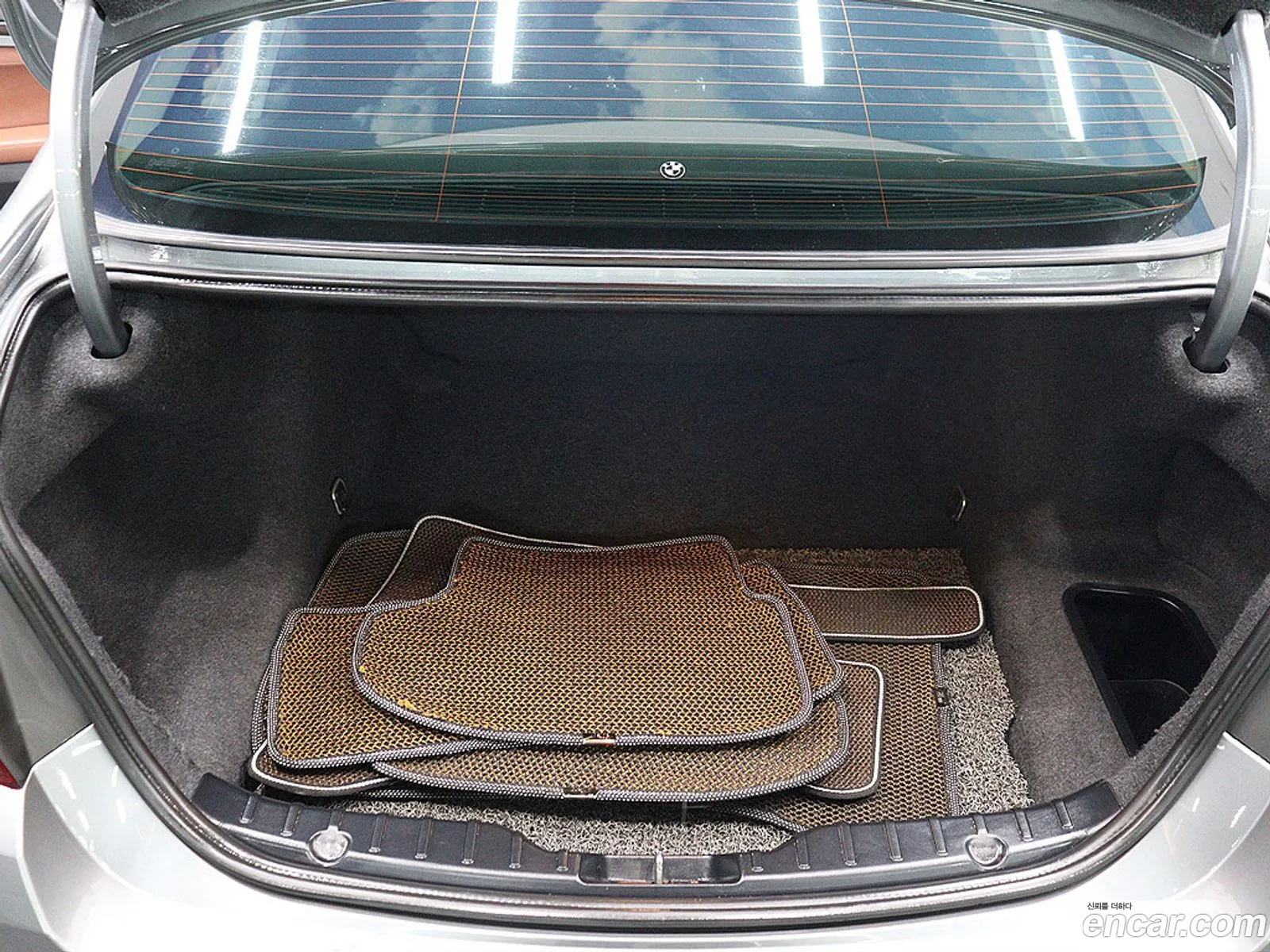BMW 5 Series 2015 — 19