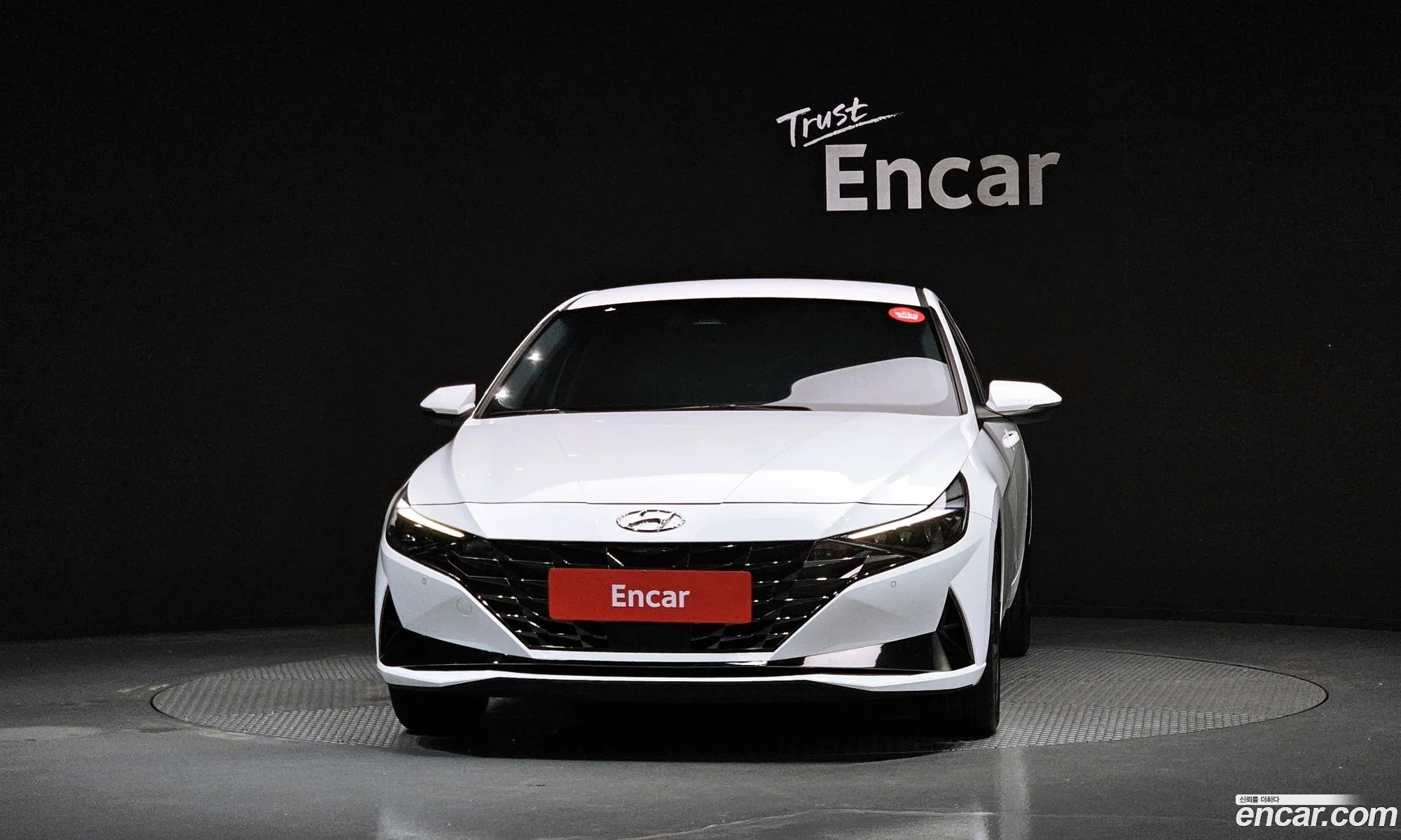 Hyundai Elantra 2021 — 3
