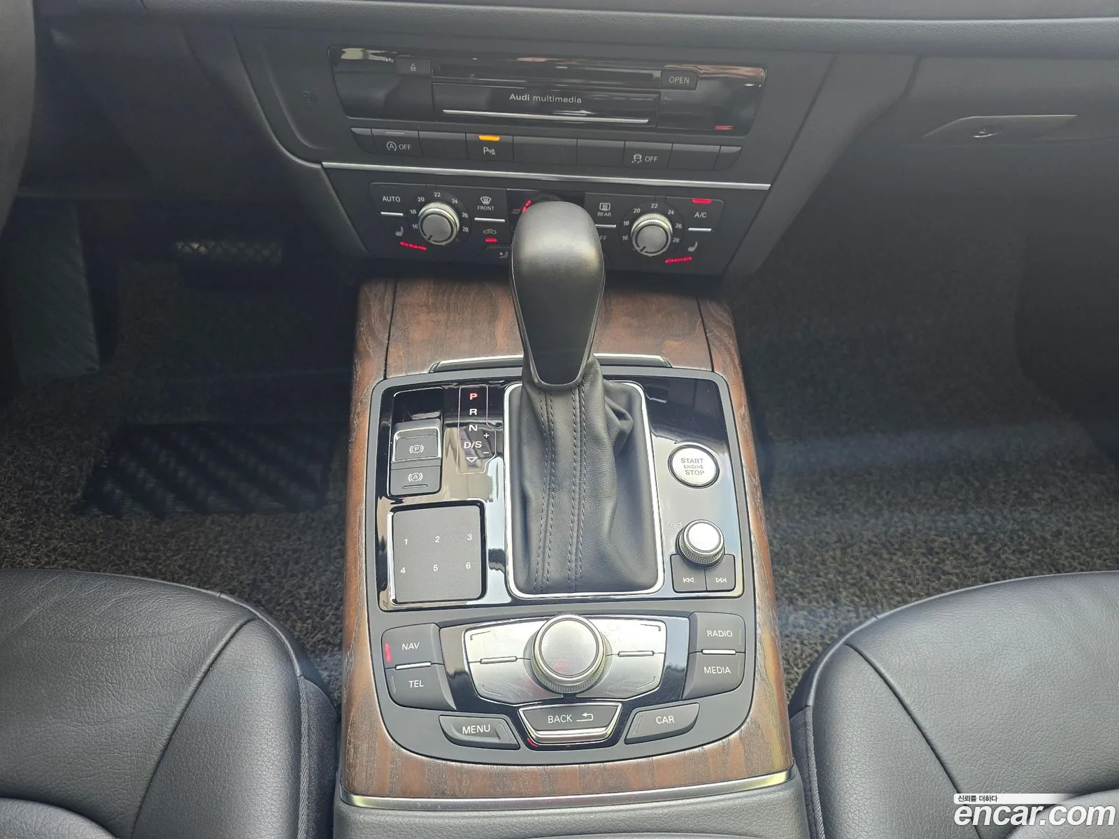 Audi A6 2015 — 18