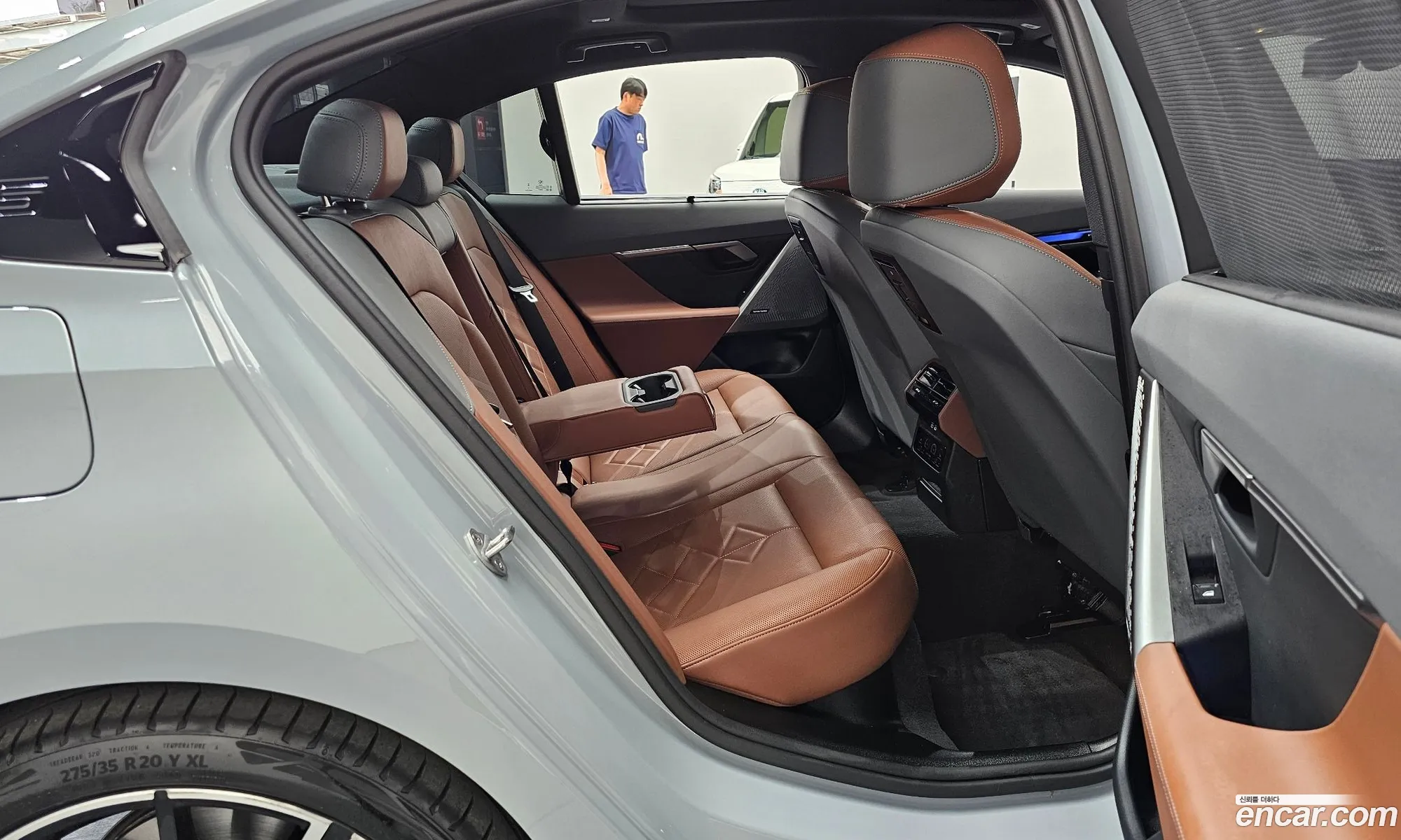 BMW 5 Series 2024 — 33