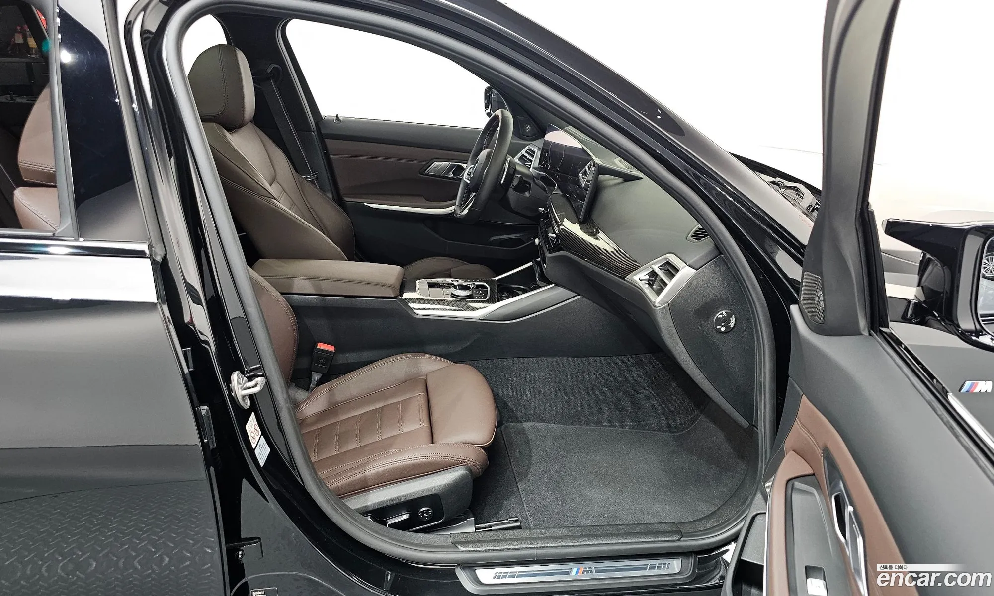 BMW 3 Series 2024 WBA21GL08SFT71205 — 33