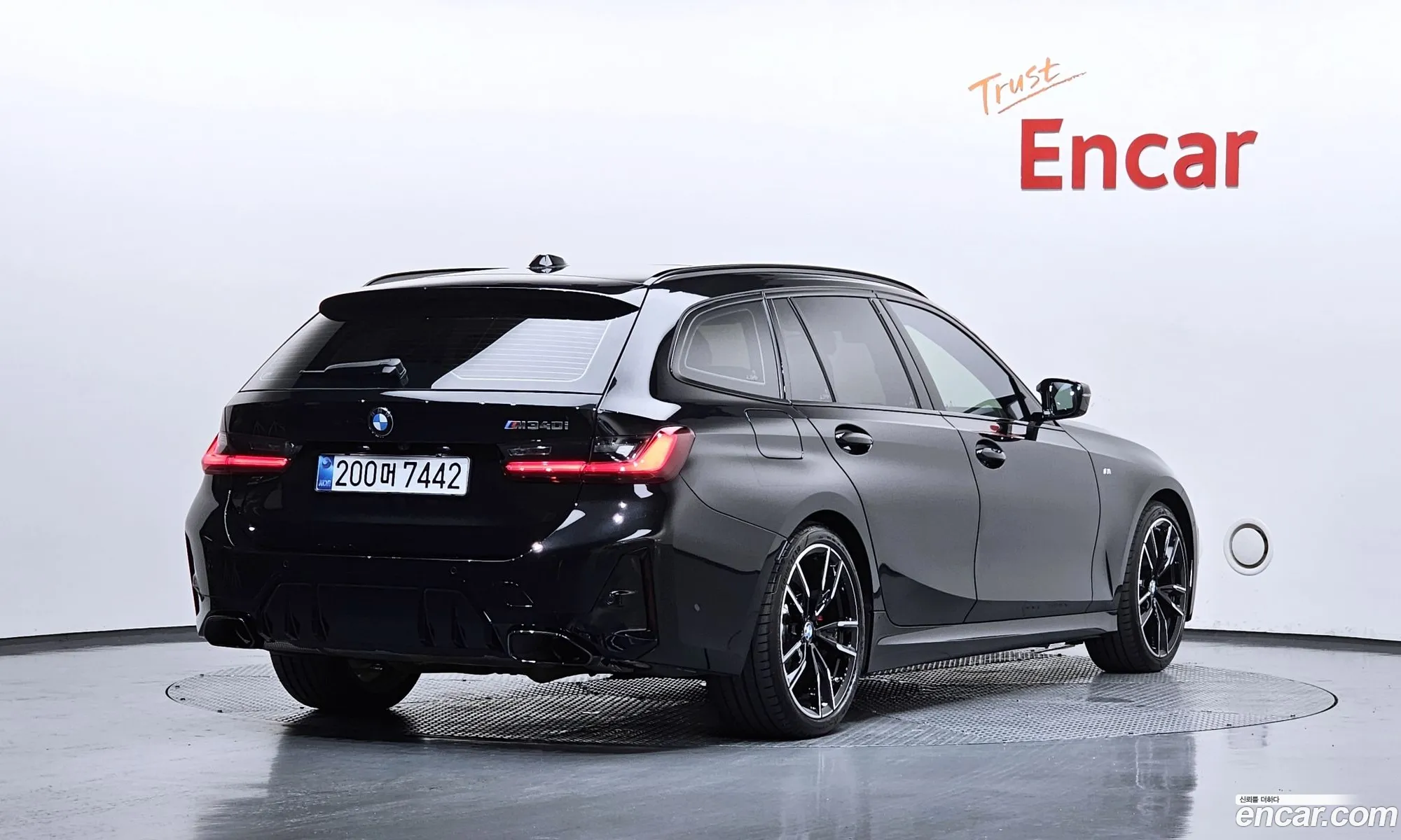 BMW 3 Series 2024 WBA21GL08SFT71205 — 29