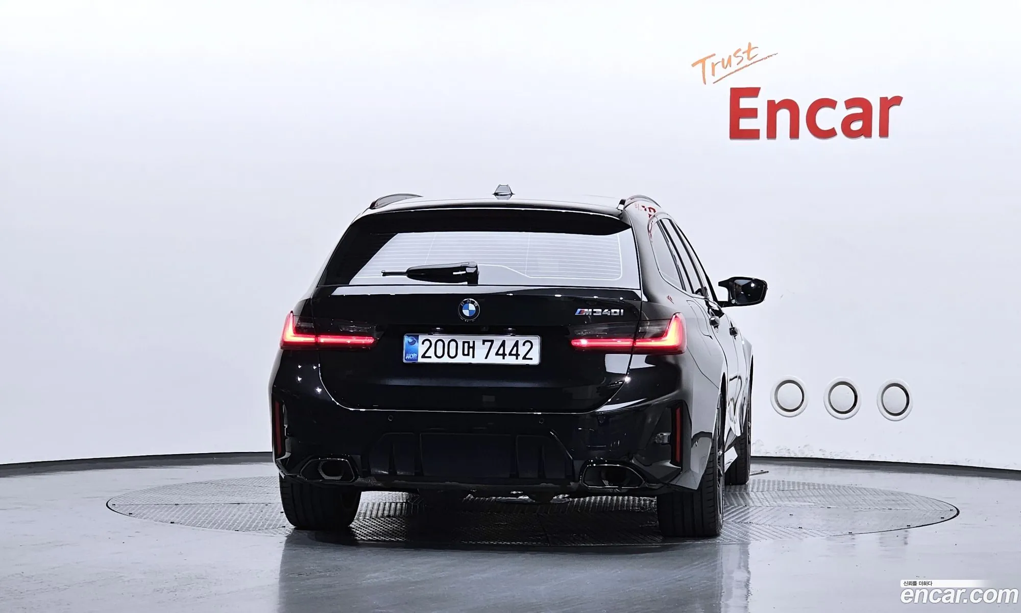 BMW 3 Series 2024 WBA21GL08SFT71205 — 32