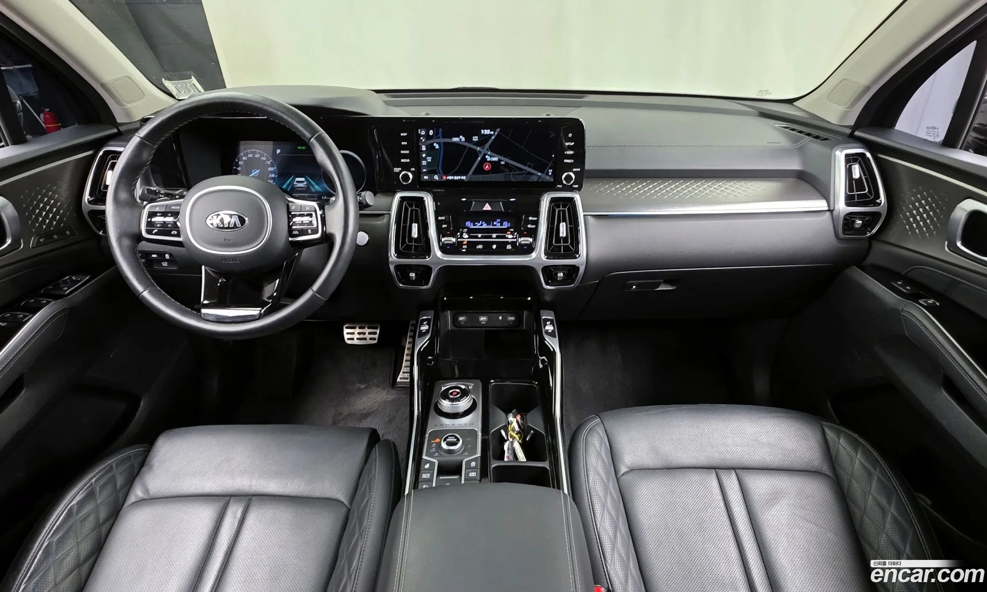 Kia Sorento 2020 KNARM81FHMA071803 — 3