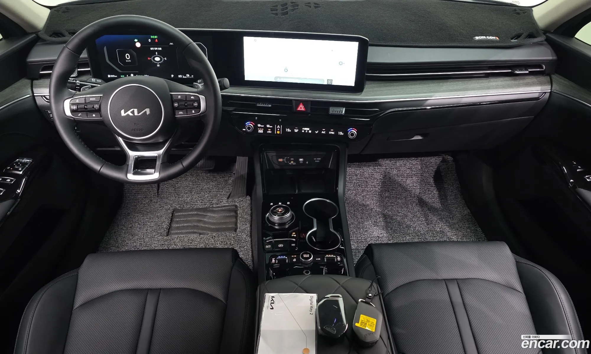 Kia K5 Hybrid 2026 — 2