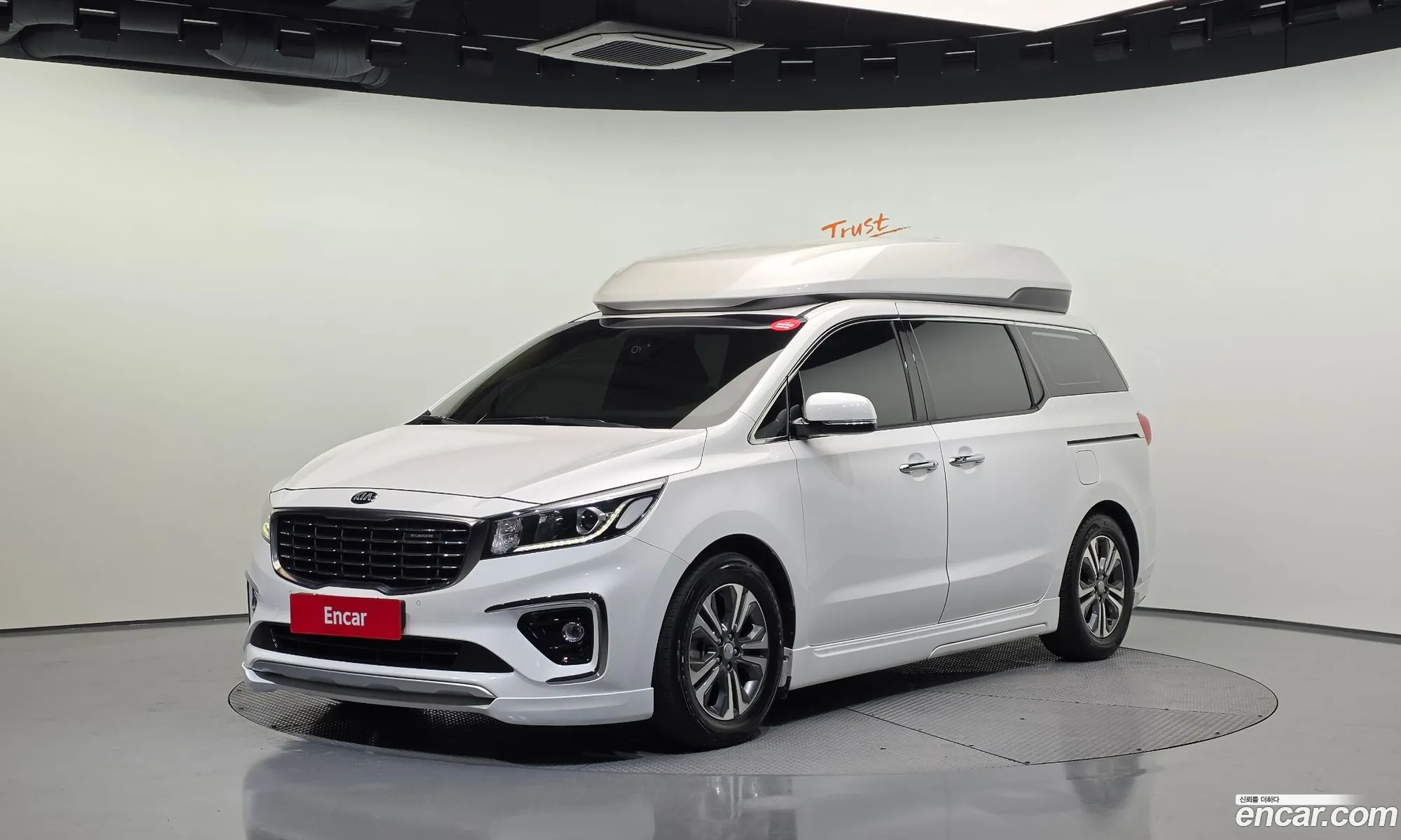 Kia Carnival 2019 KNAMB81ABKS577108 — 2