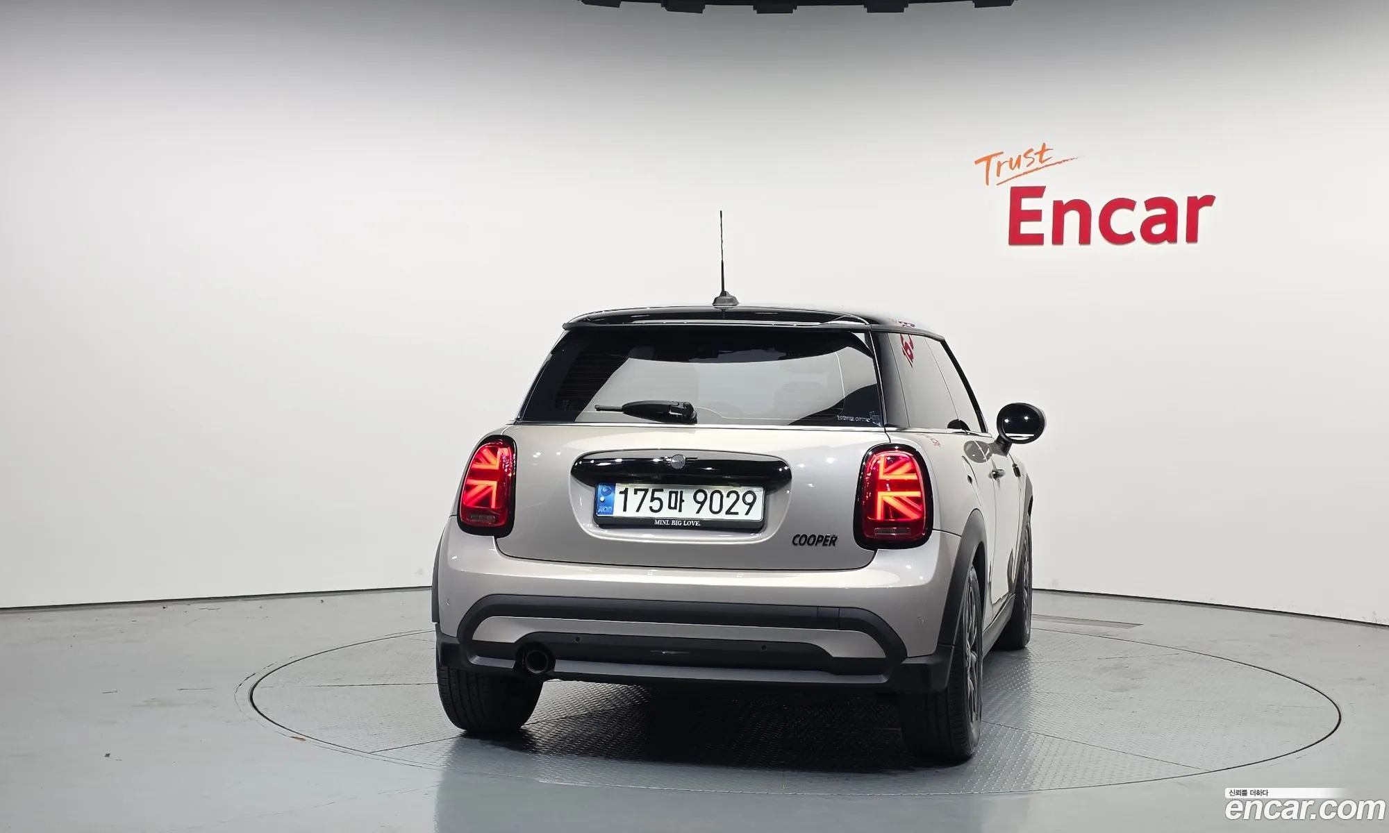 Mini Cooper 2021 WMW41DH07N2P98161 — 18