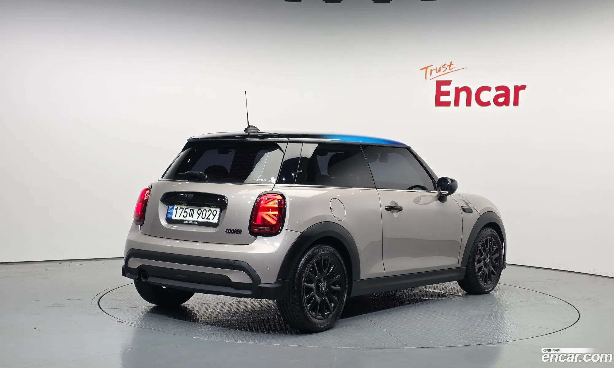 Mini Cooper 2021 WMW41DH07N2P98161 — 6