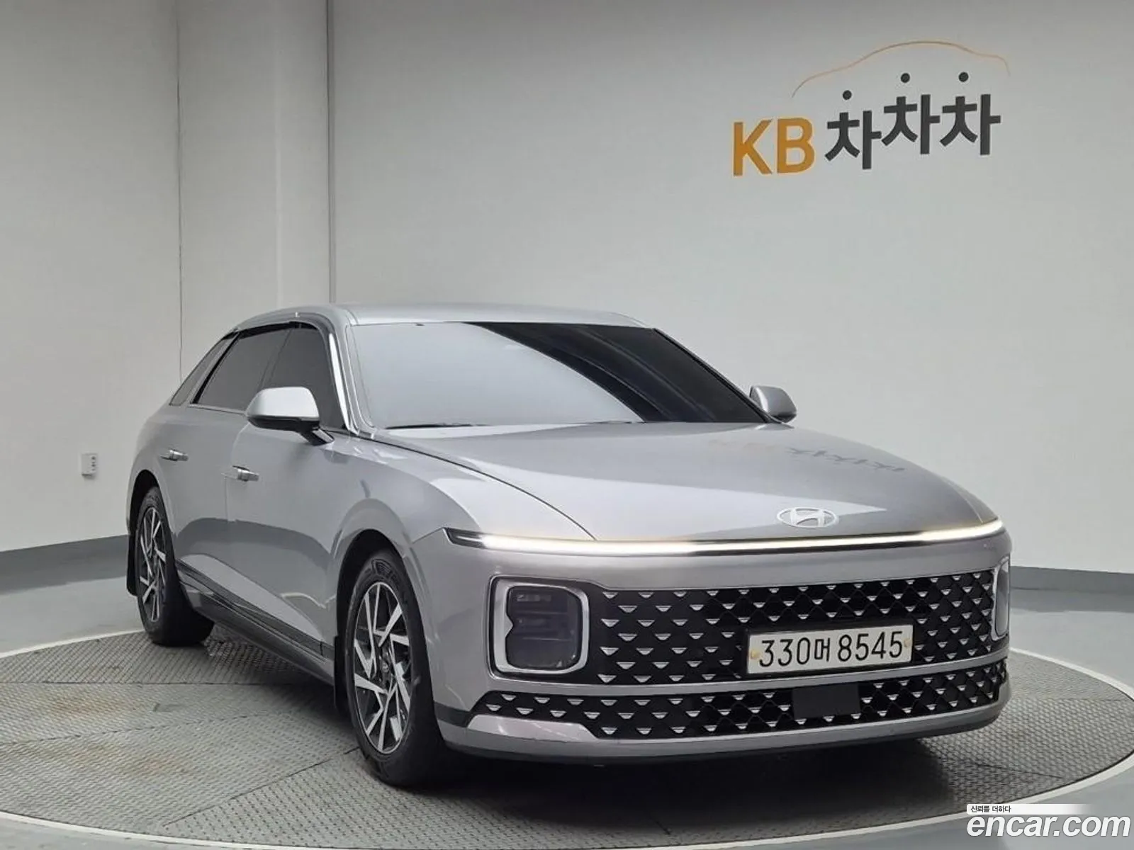 Hyundai Grandeur 2023 — 2