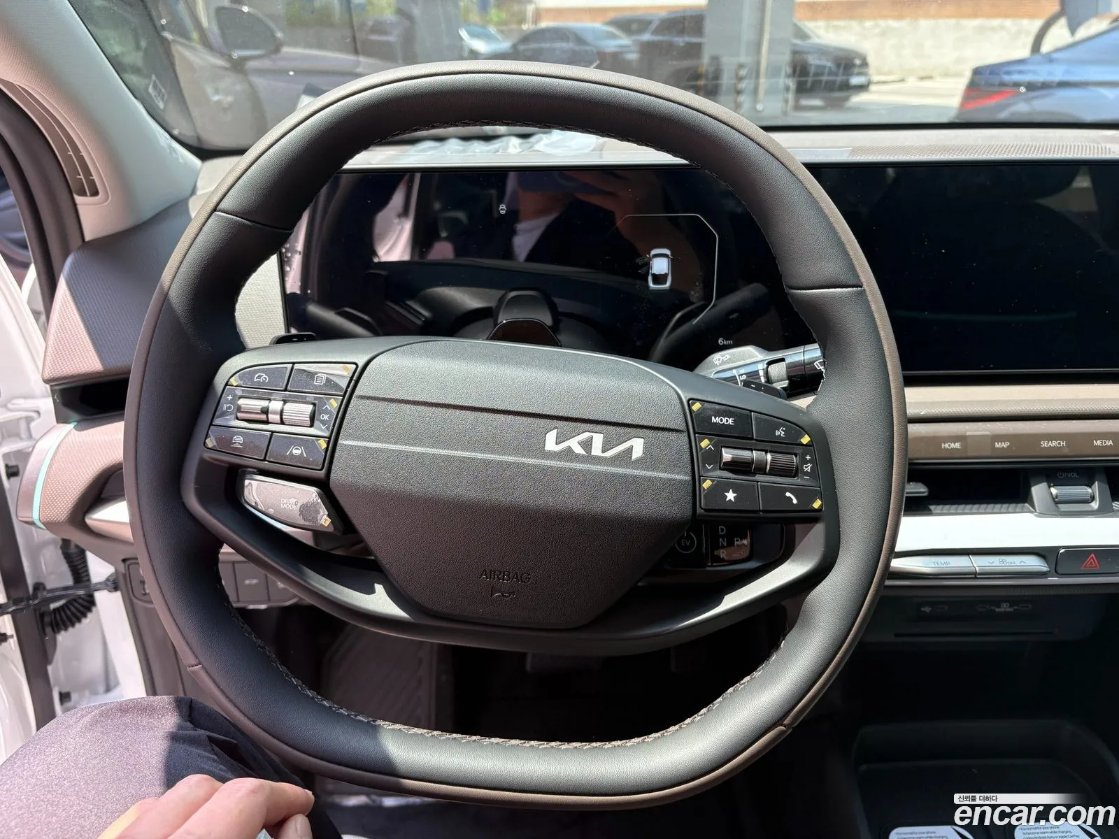 Kia EV4 2026 — 4