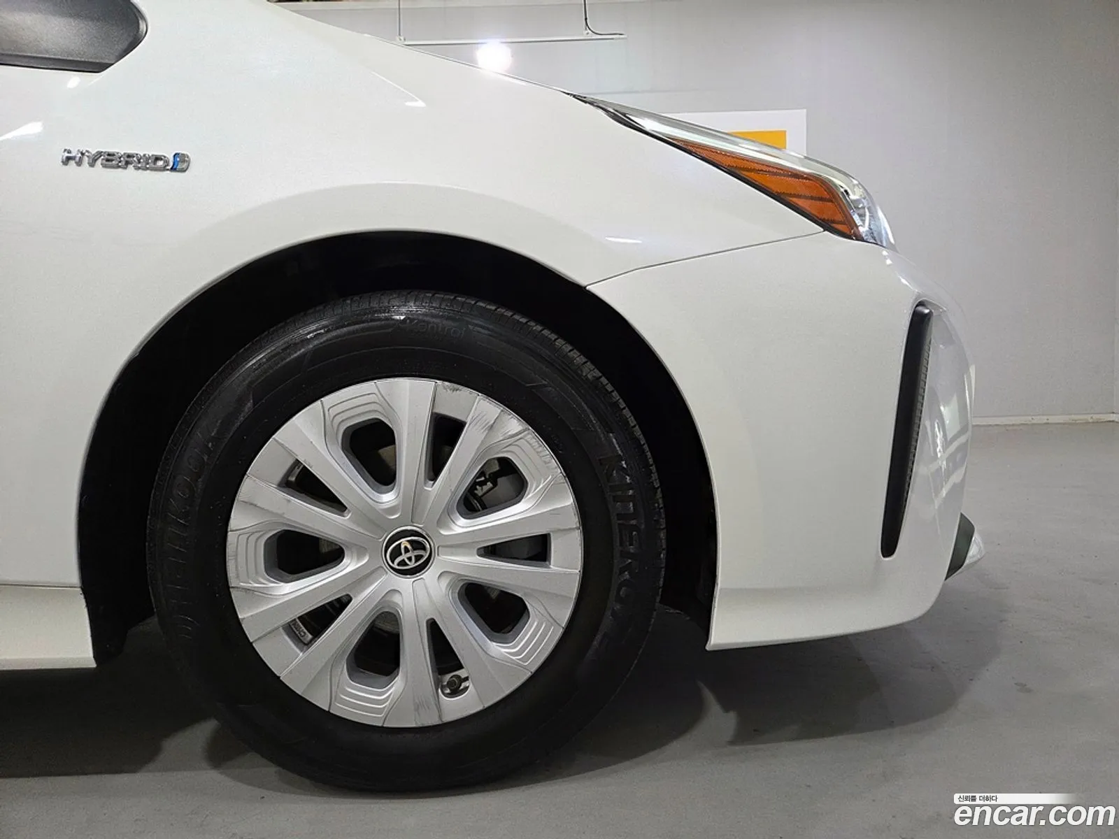 Toyota Prius 2019 — 15