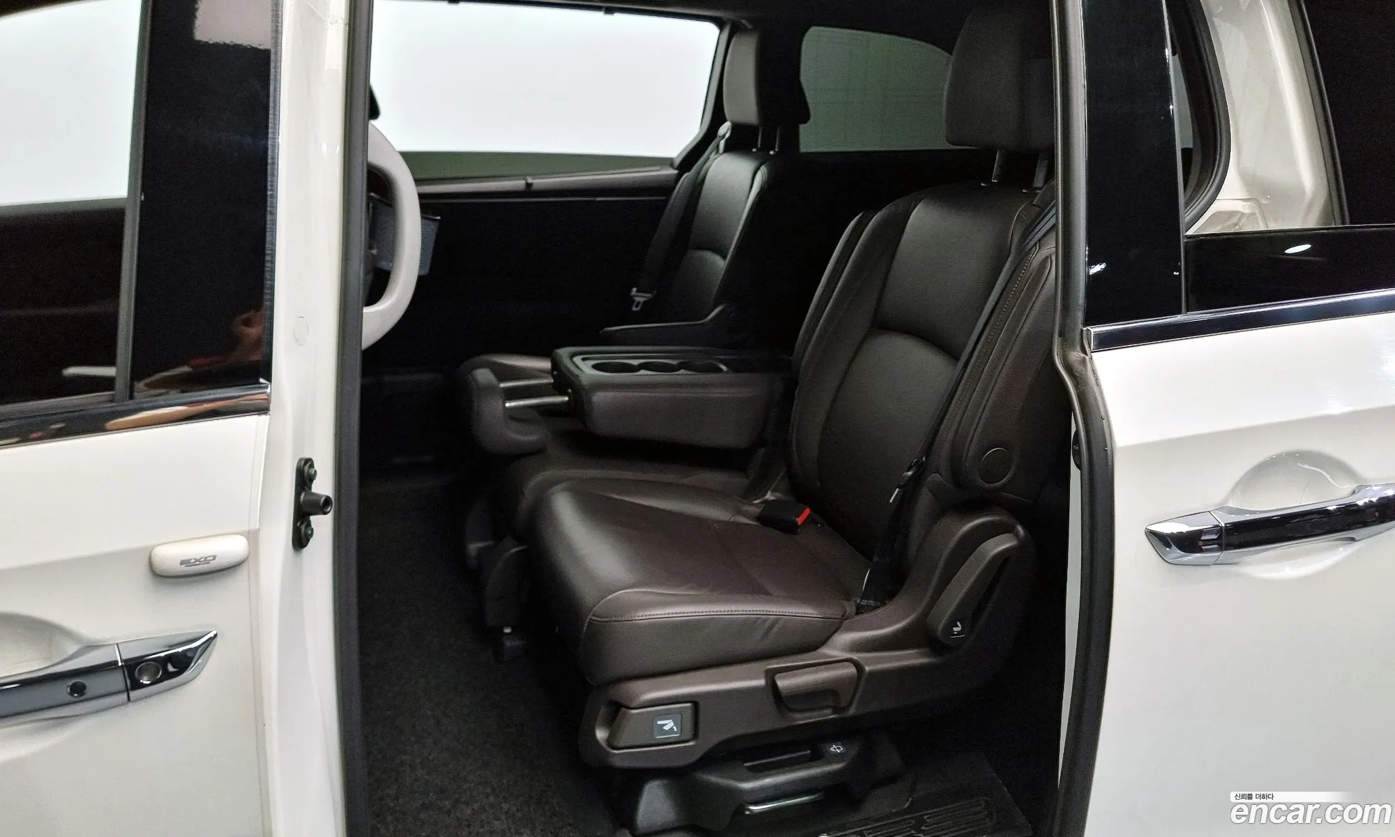 Honda Odyssey 2018 5KBRL6880KB600113 — 8