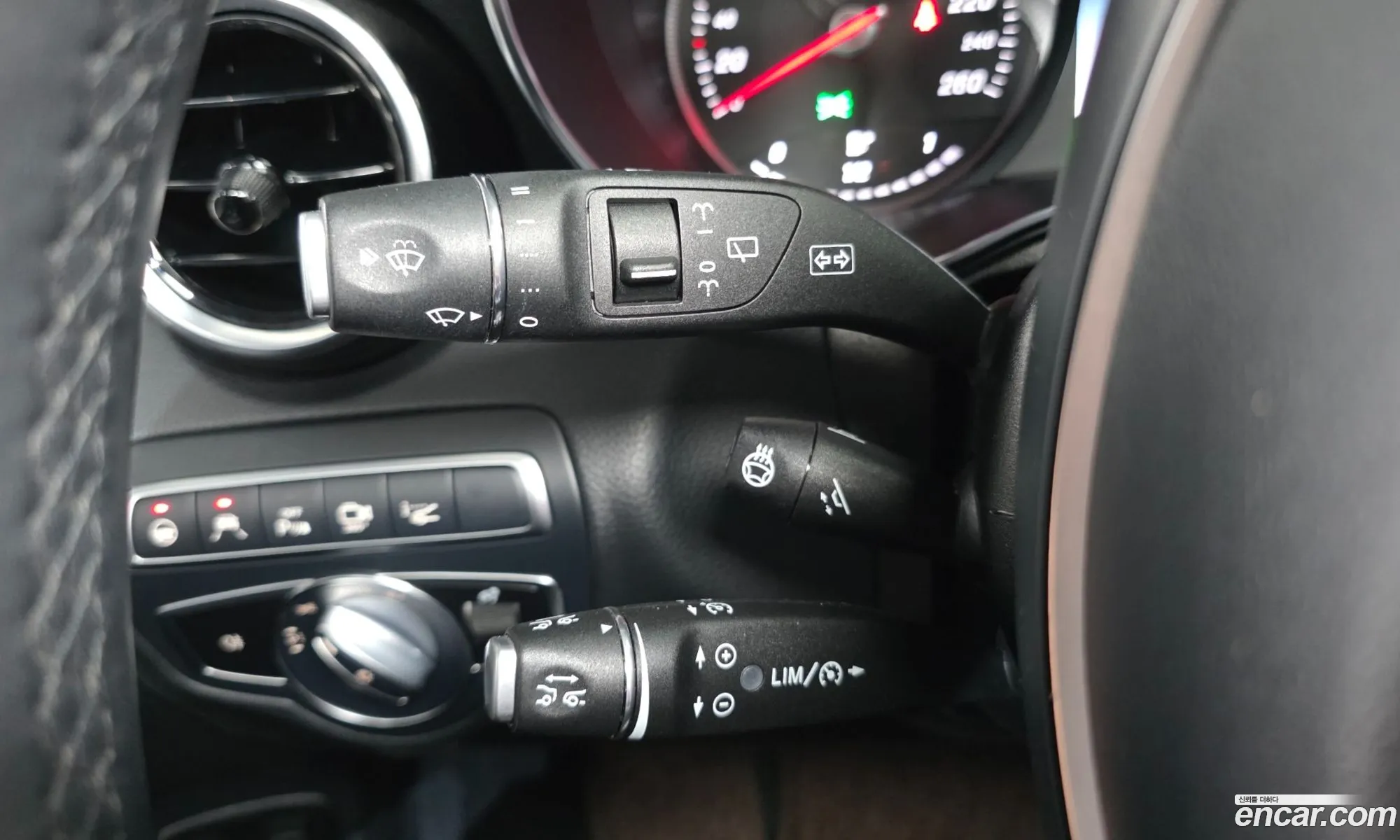 Mercedes-Benz GLC-Class X253 2019 — 15