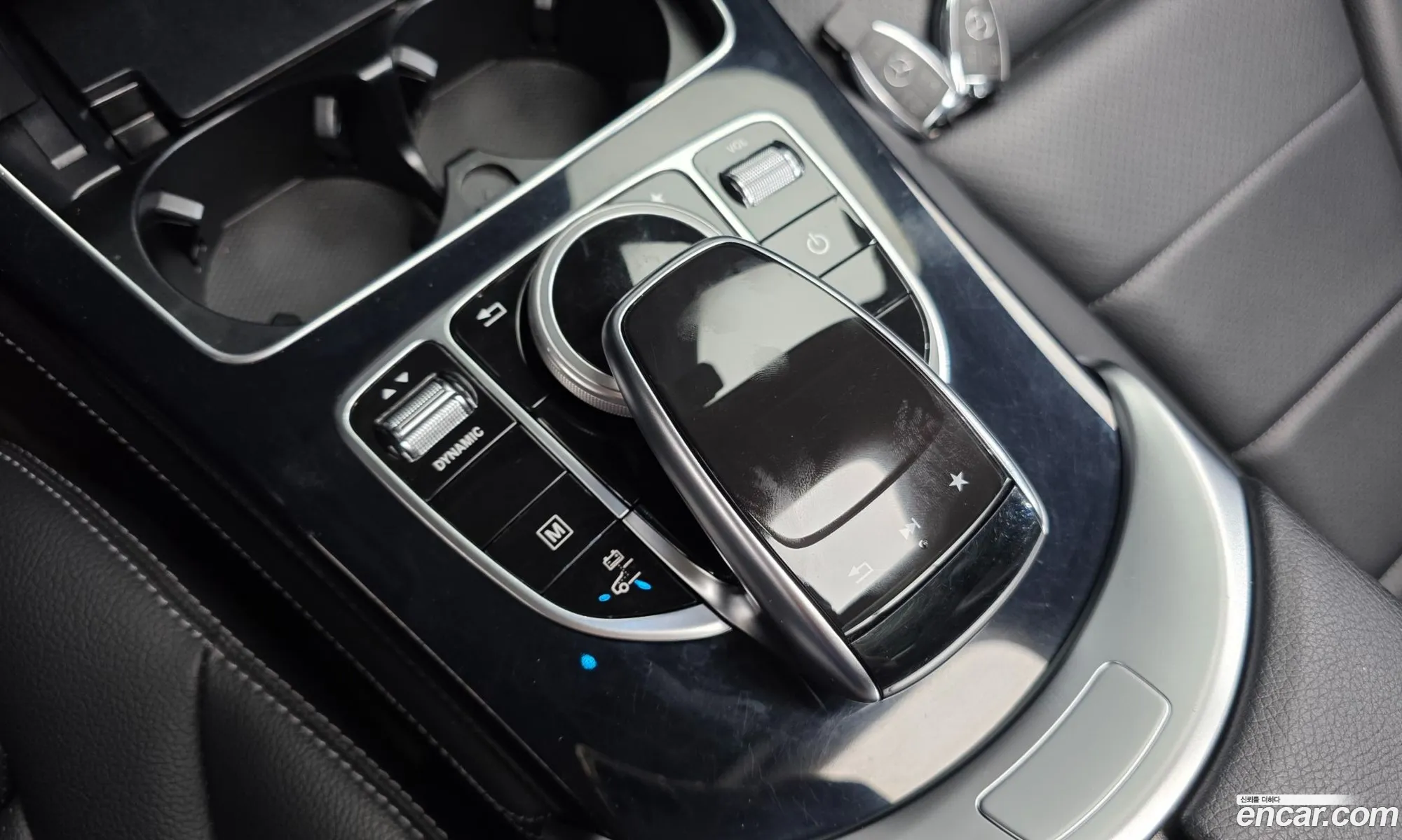 Mercedes-Benz GLC-Class X253 2019 — 17