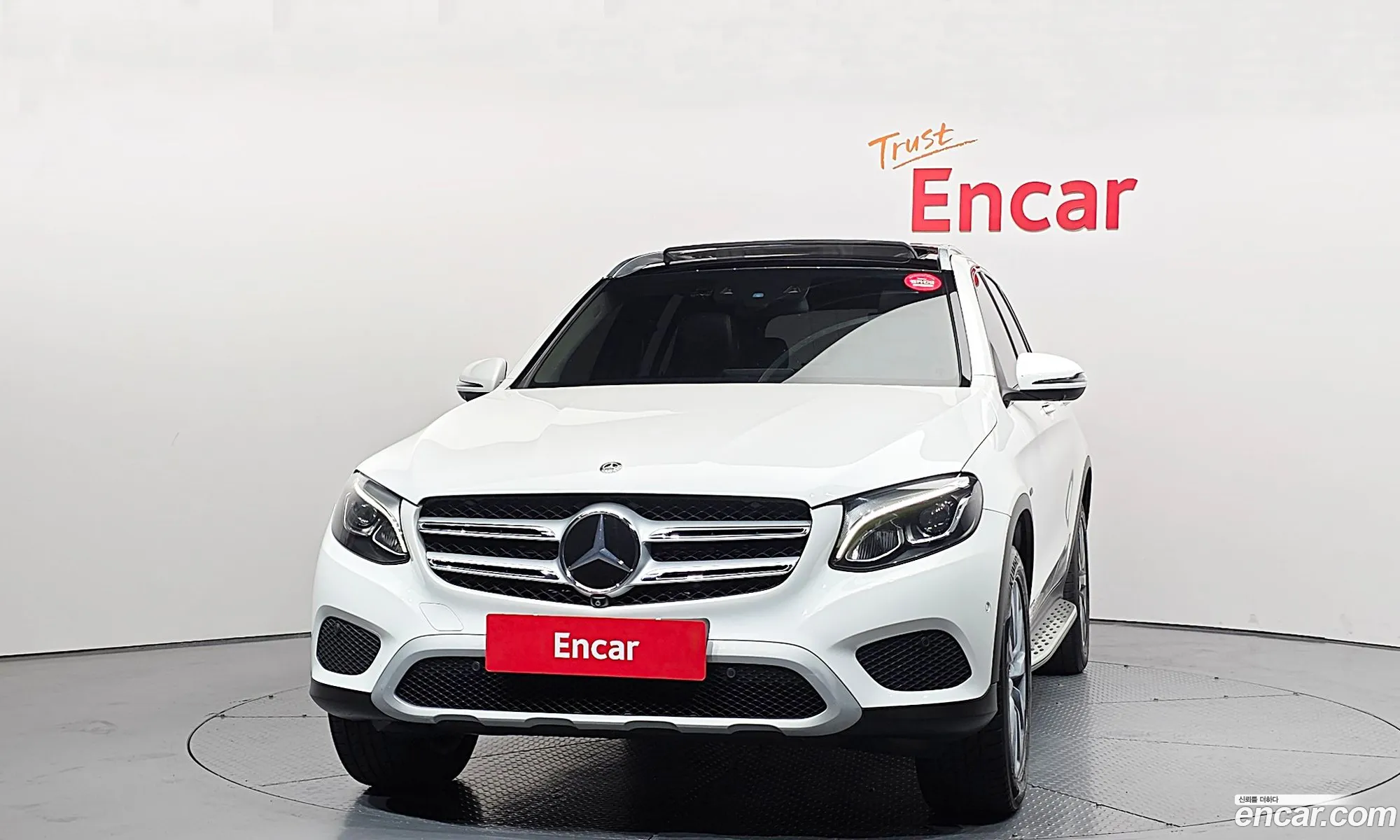 Mercedes-Benz GLC-Class X253 2019 — 27