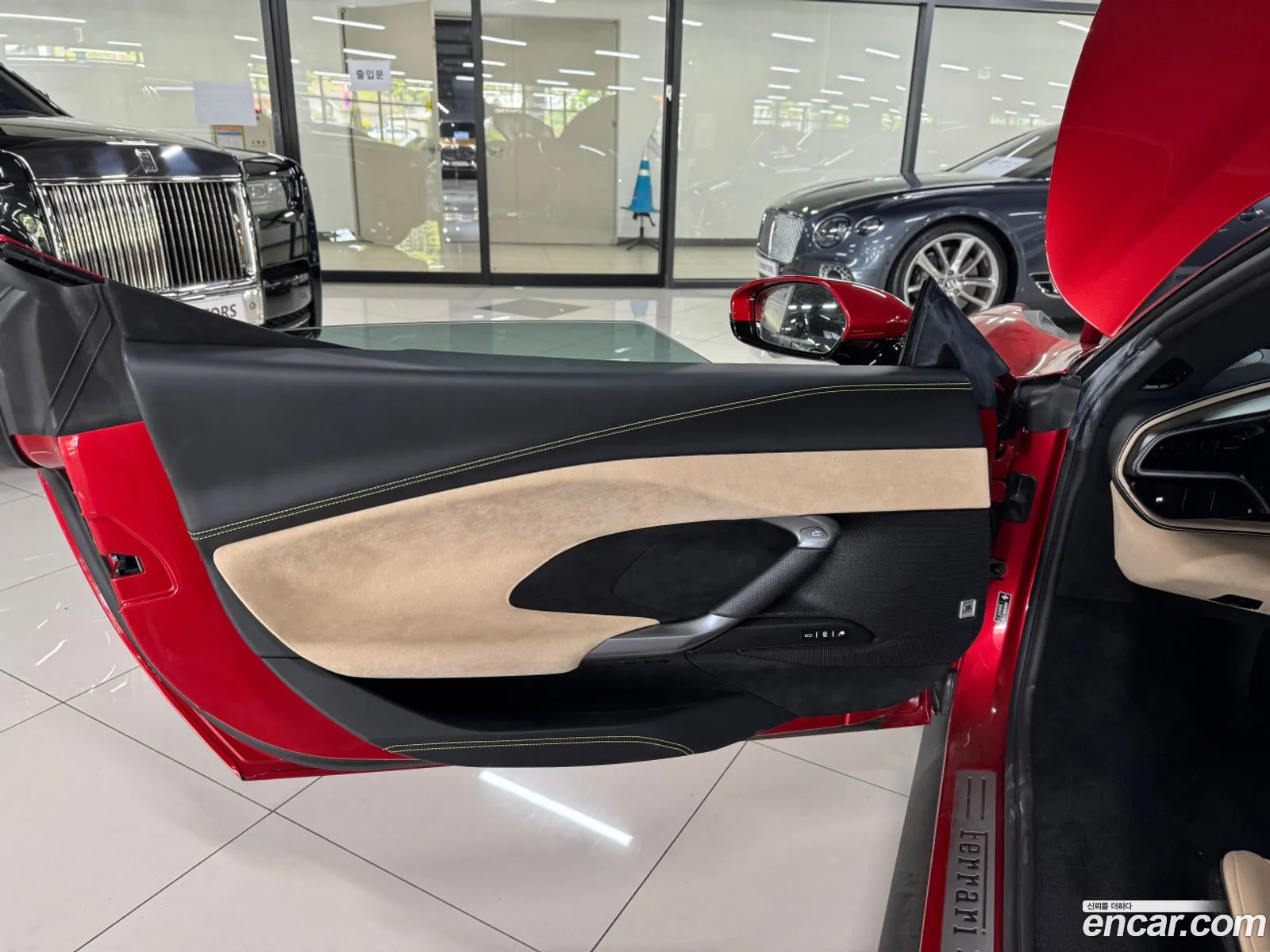 Ferrari 296 GTB 2023 — 12