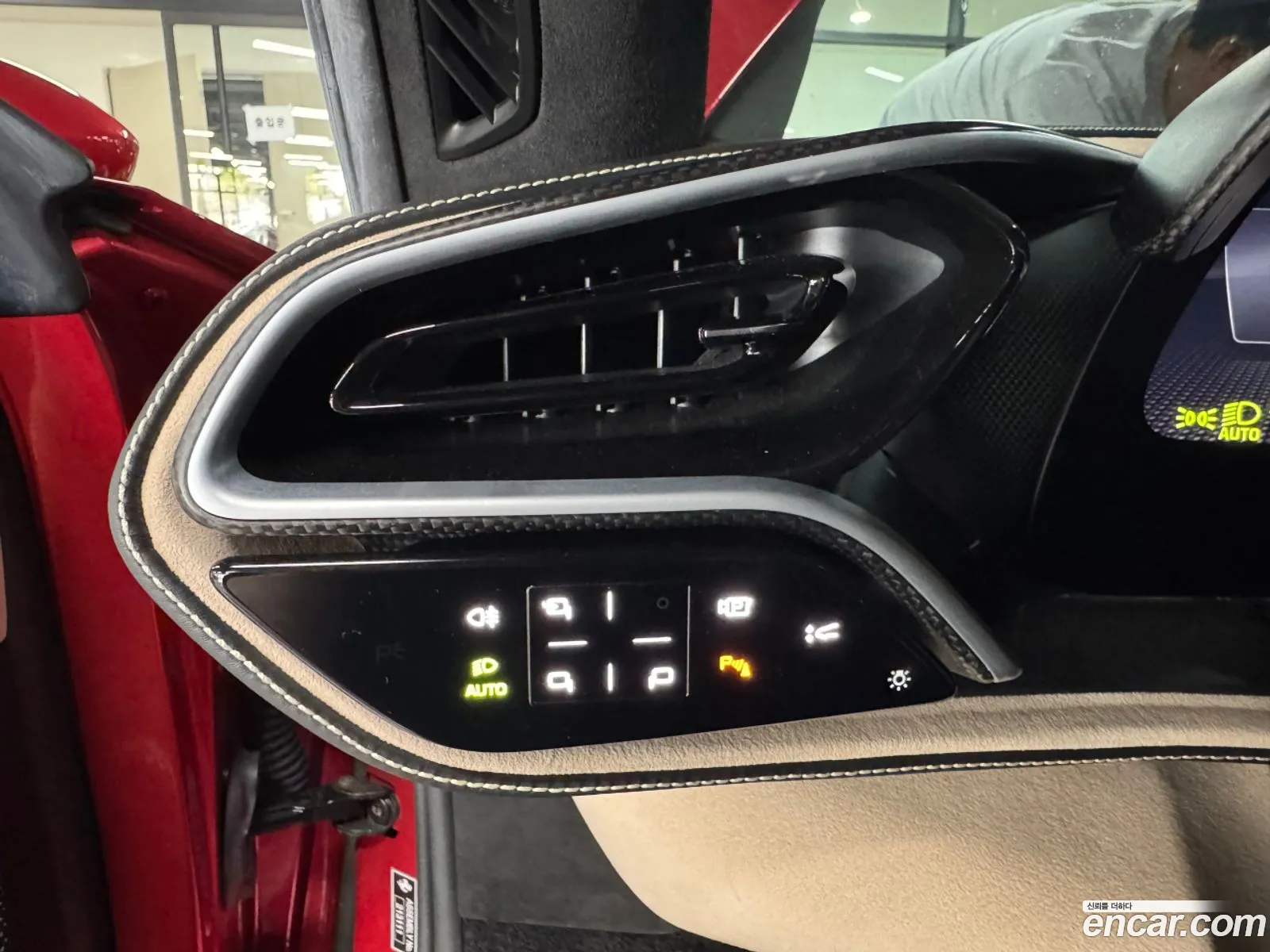 Ferrari 296 GTB 2023 — 6
