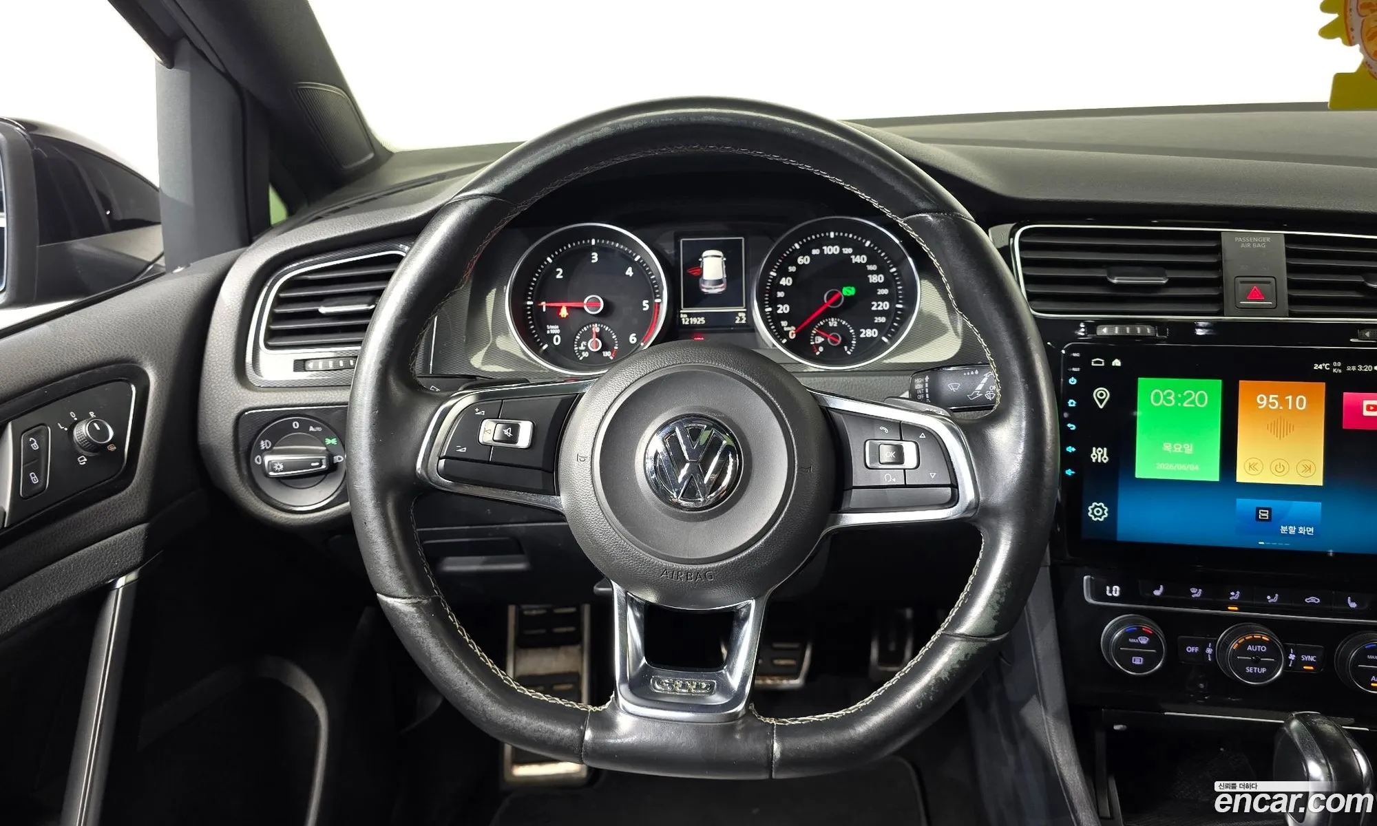 Volkswagen Golf 7th Gen 2014 — 13