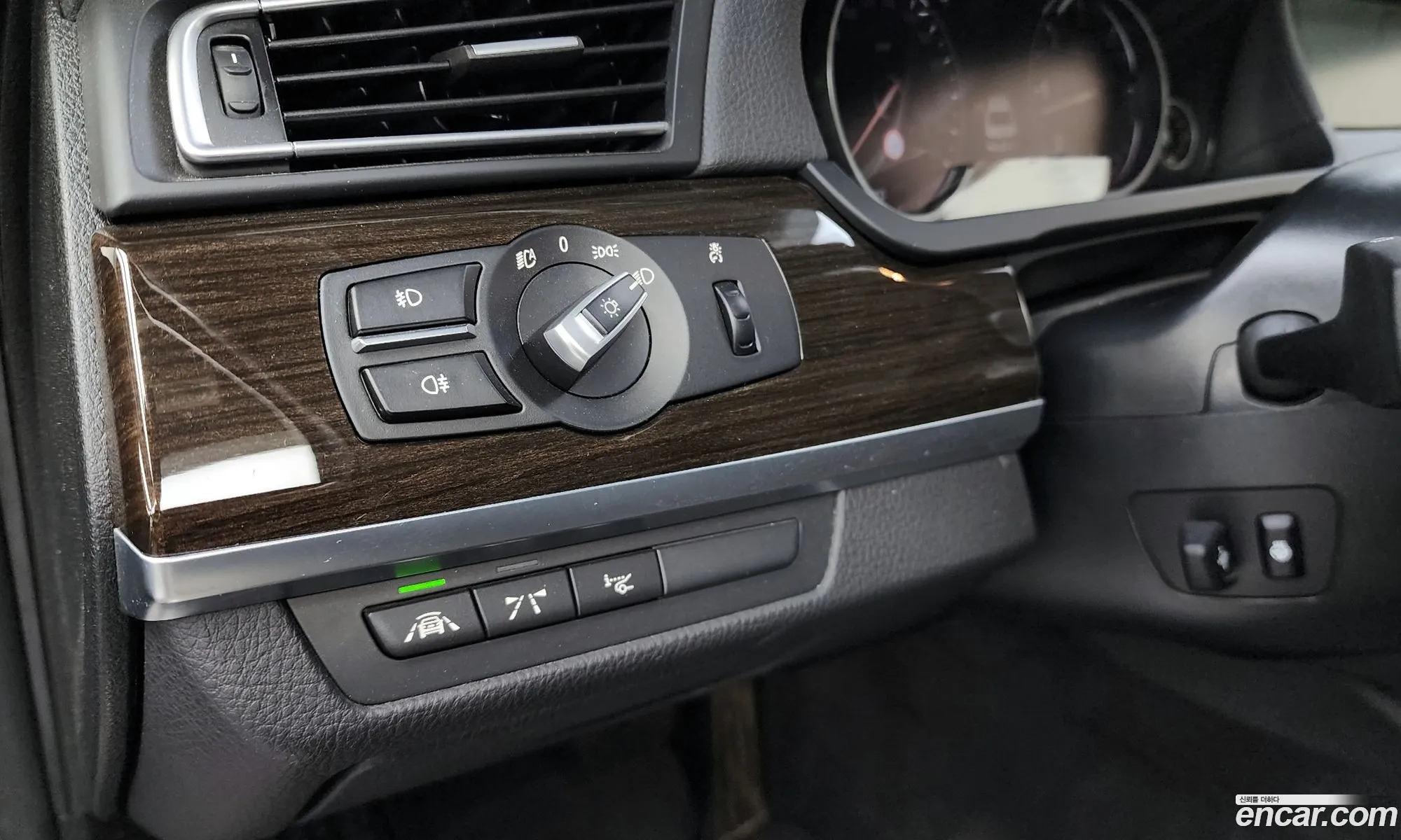 BMW 7 Series 2015 — 24